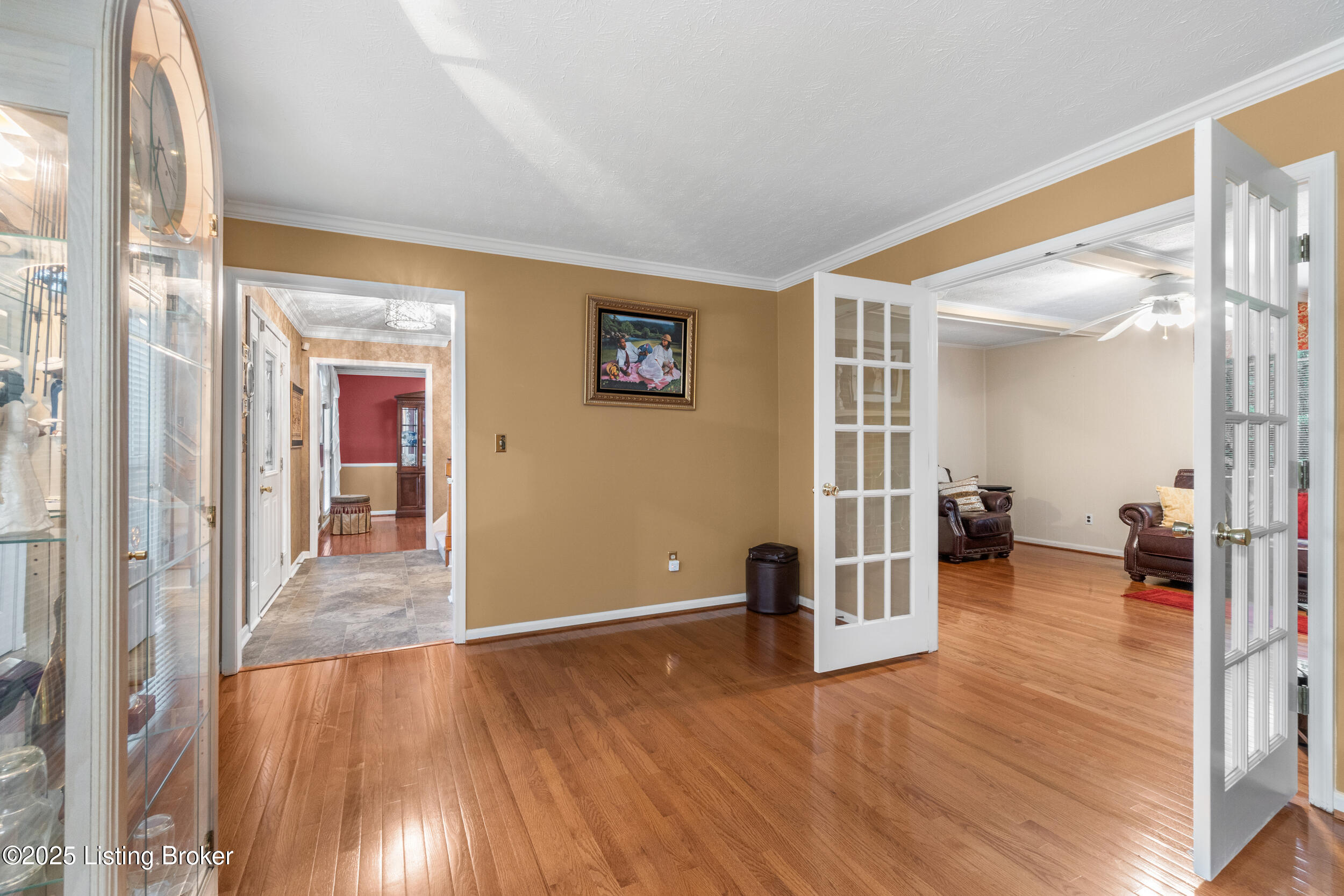 8212 Thornwood Rd