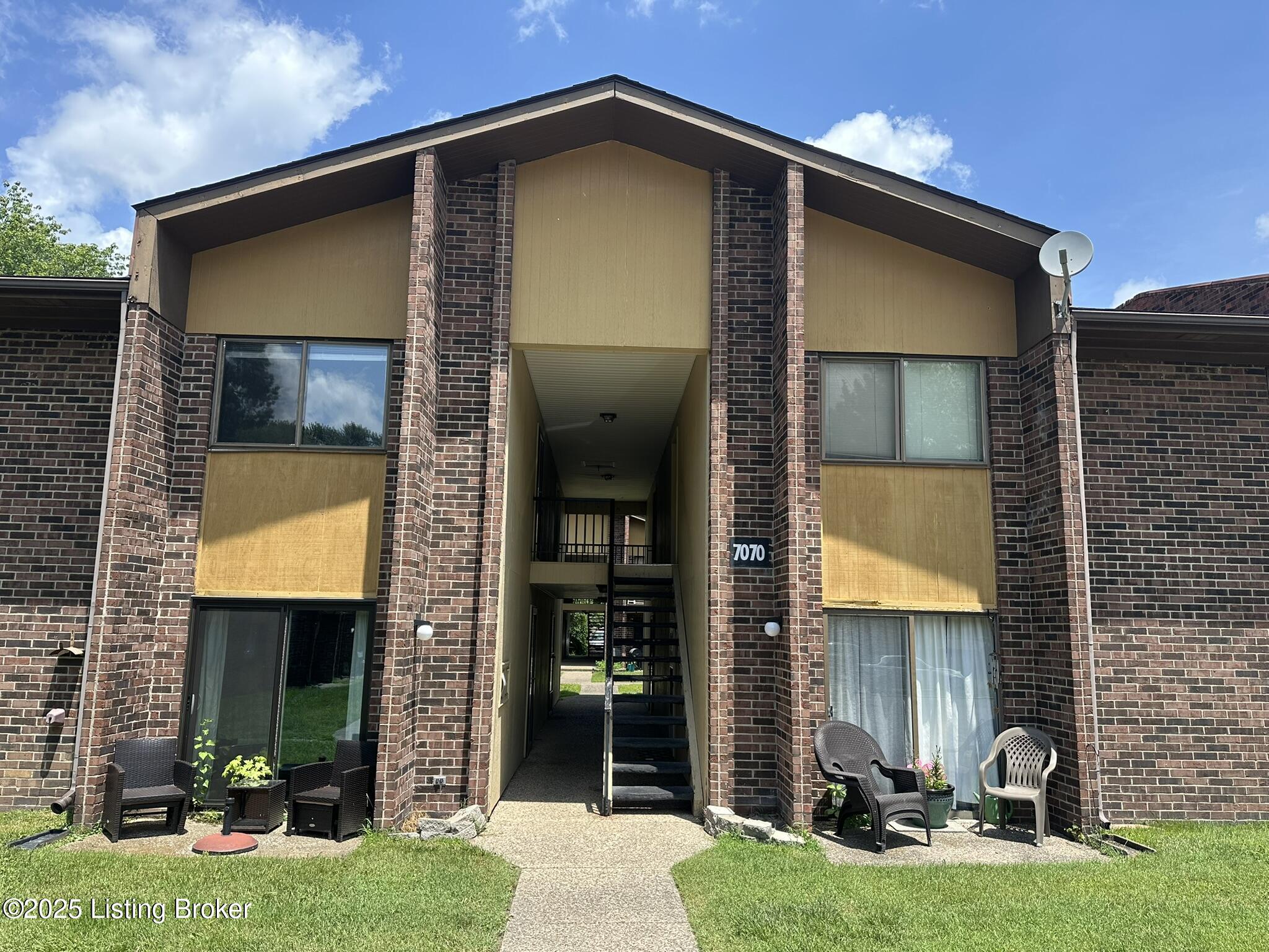 7070 Wildwood Cir, 154