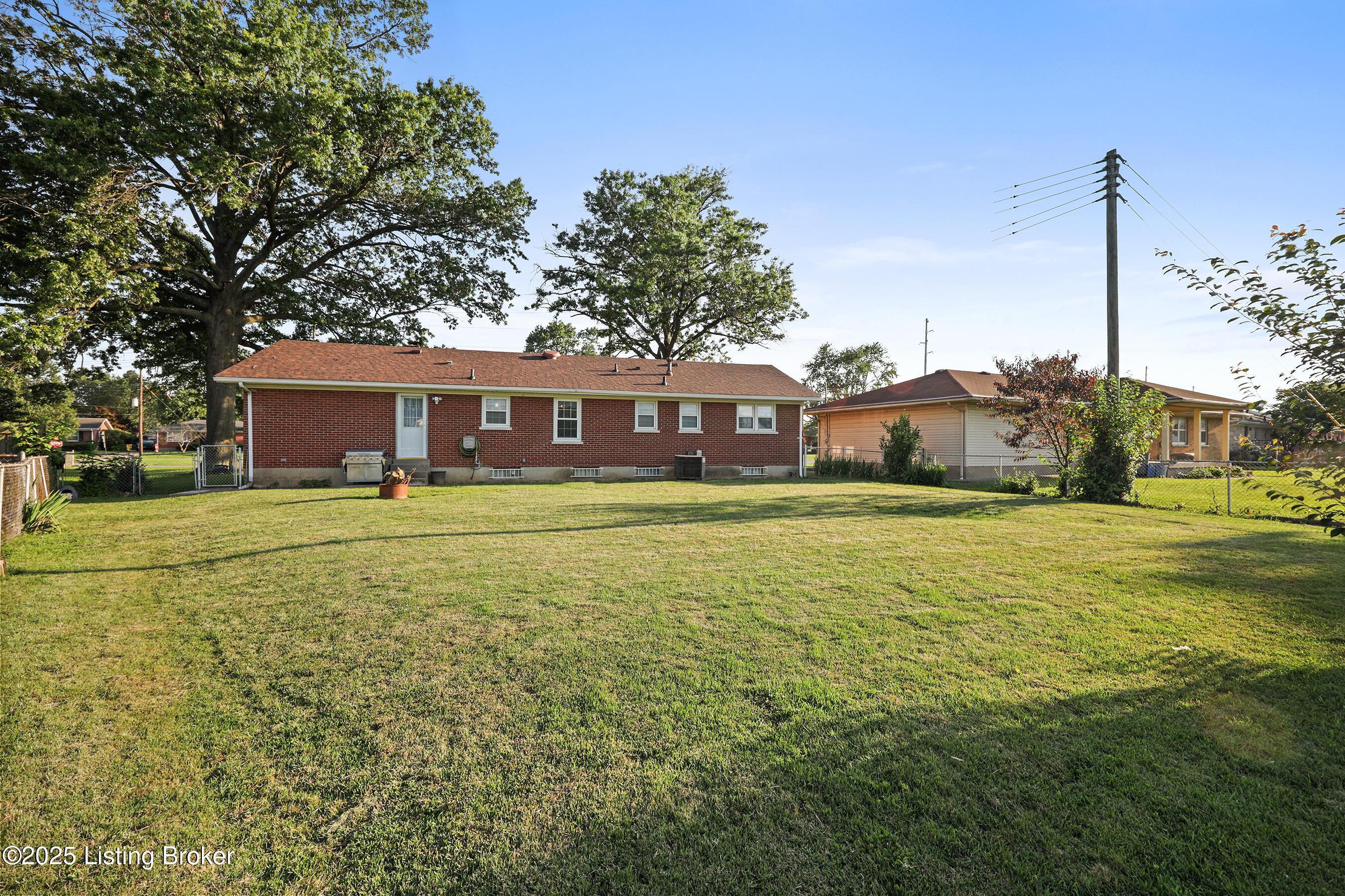 2301 Farnsley Rd