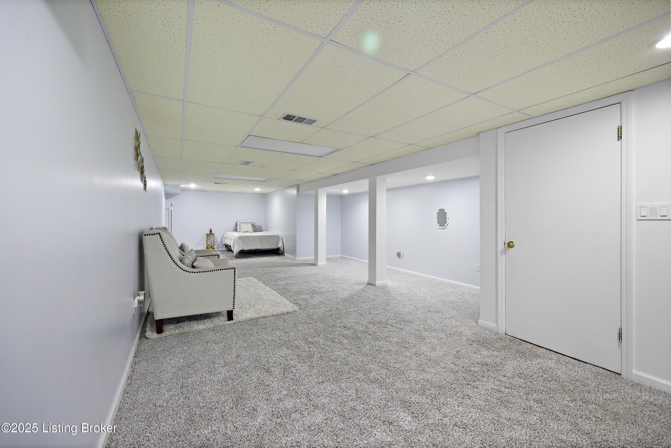 2301 Farnsley Rd