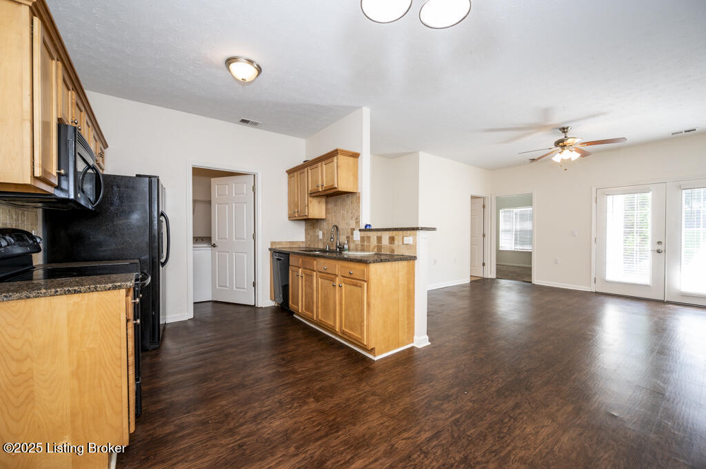 7311 St Andrews Wood Cir, 108