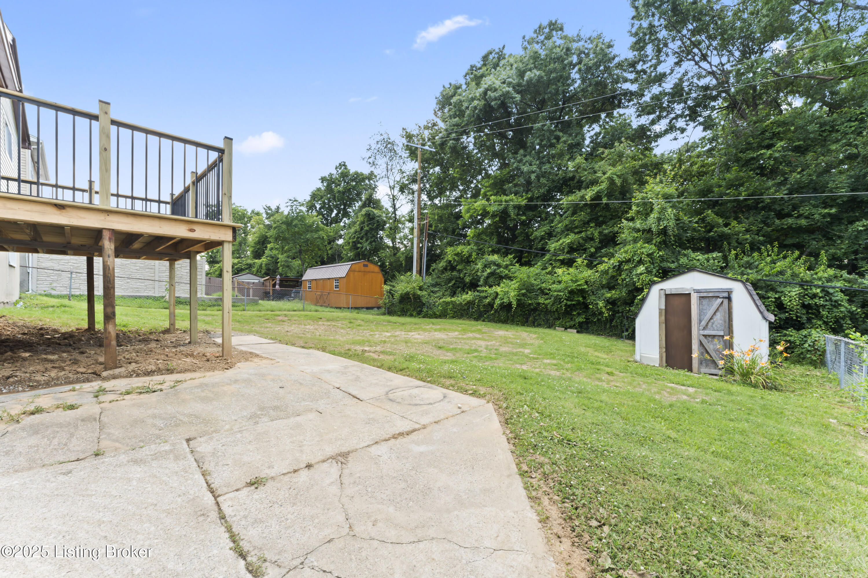 9722 Chapel Hill Rd