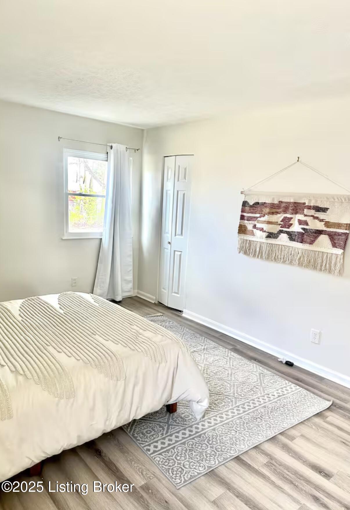 145 E Wellington Ave