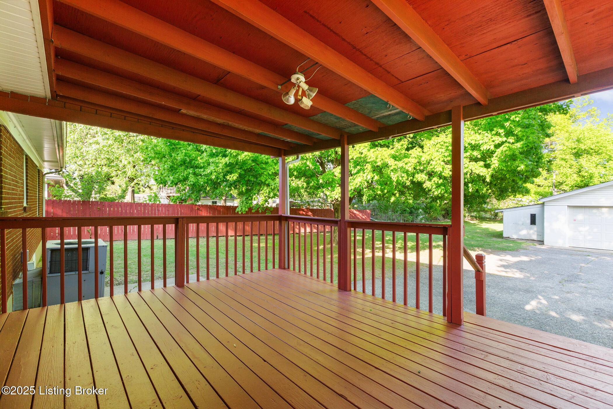 6515 Upper Hunters Trace