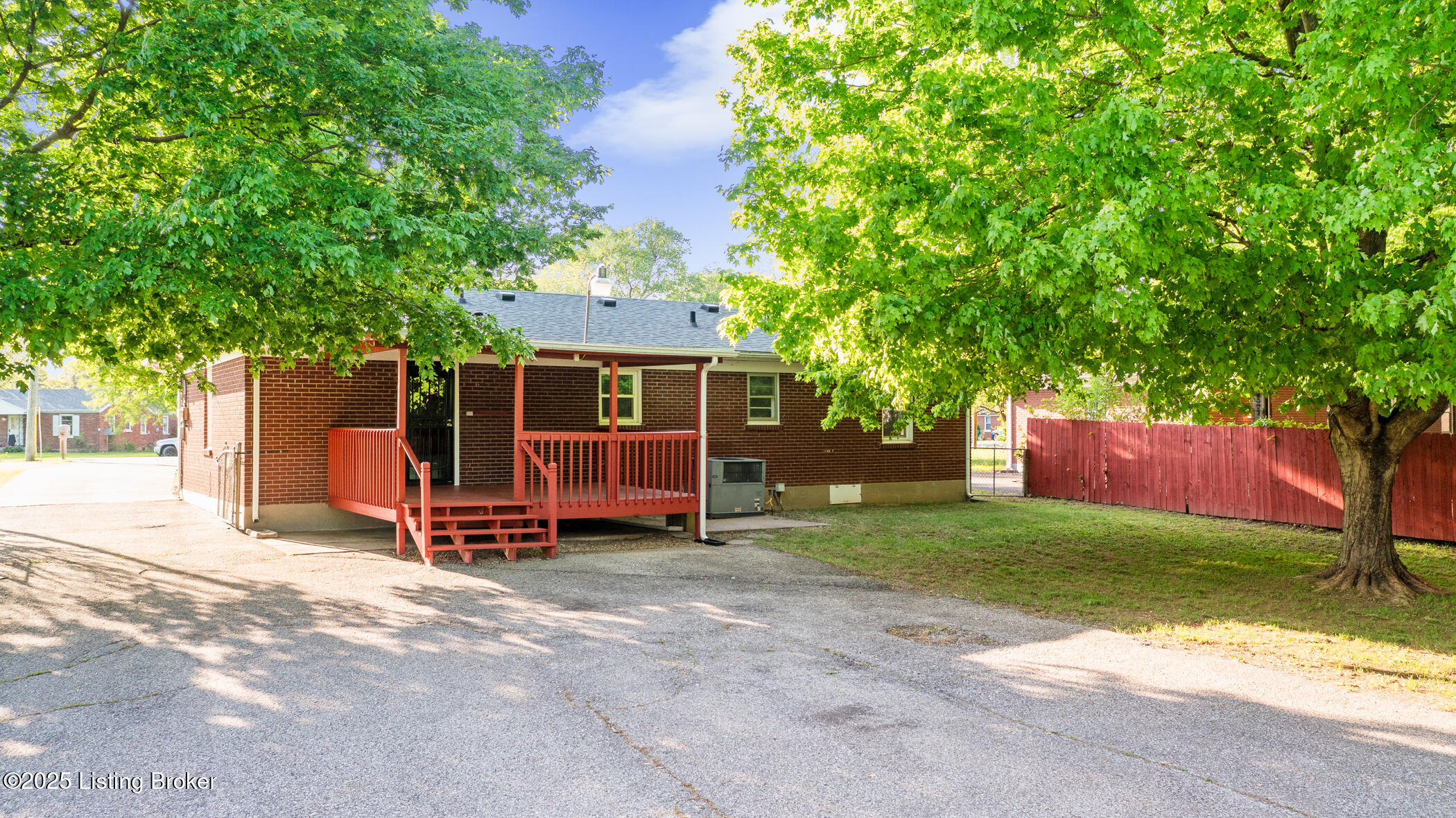 6515 Upper Hunters Trace