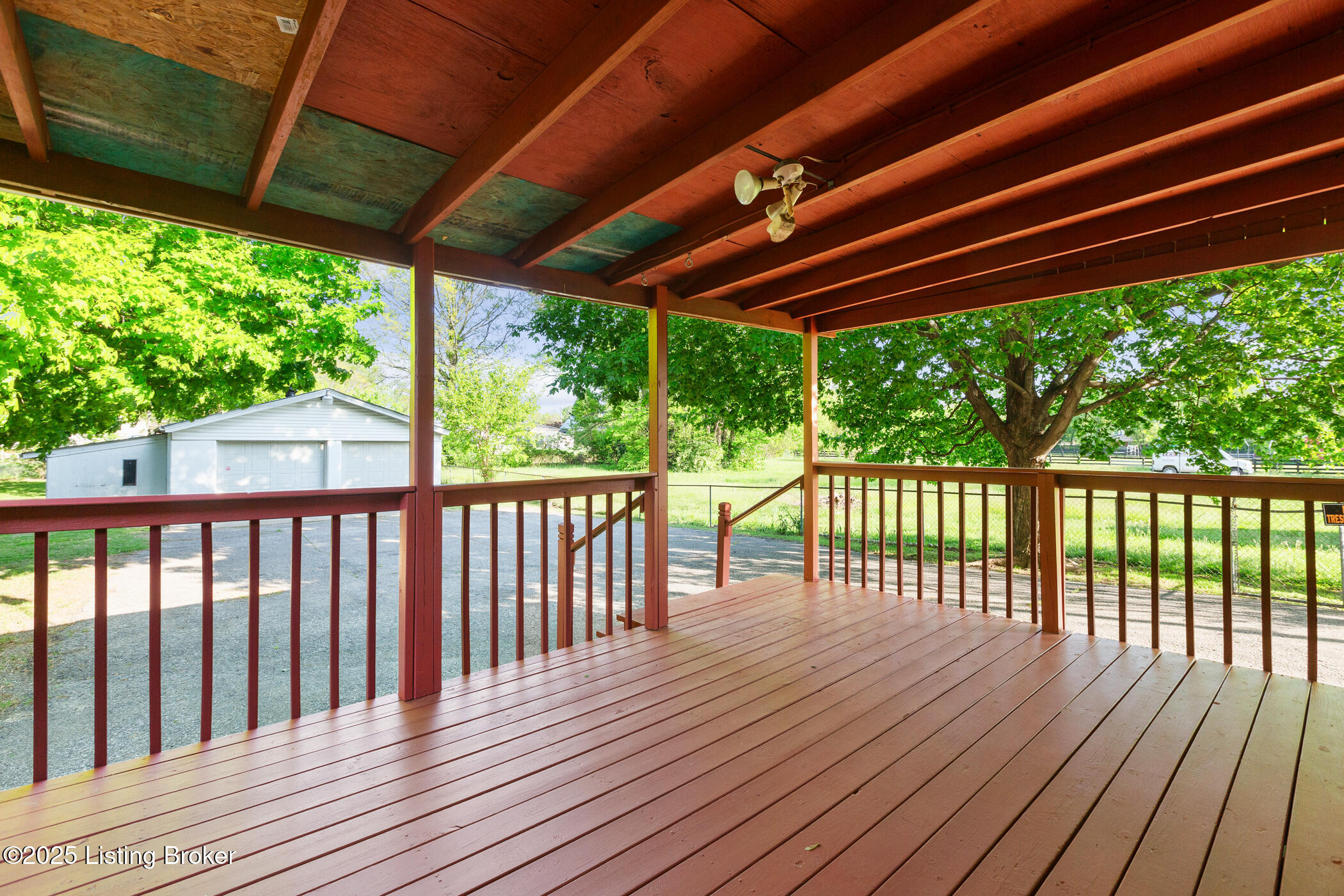 6515 Upper Hunters Trace