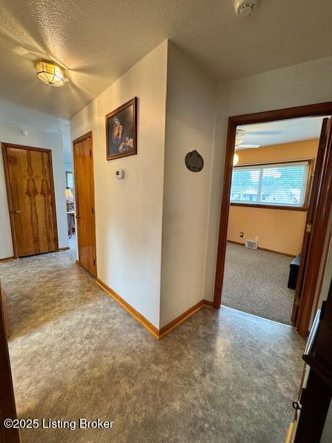 8024 N Blake Ln, Louisville