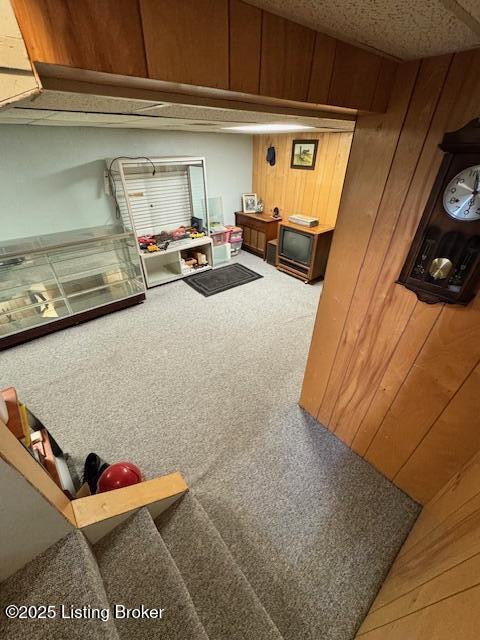 8024 N Blake Ln, Louisville