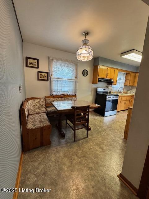 8024 N Blake Ln, Louisville