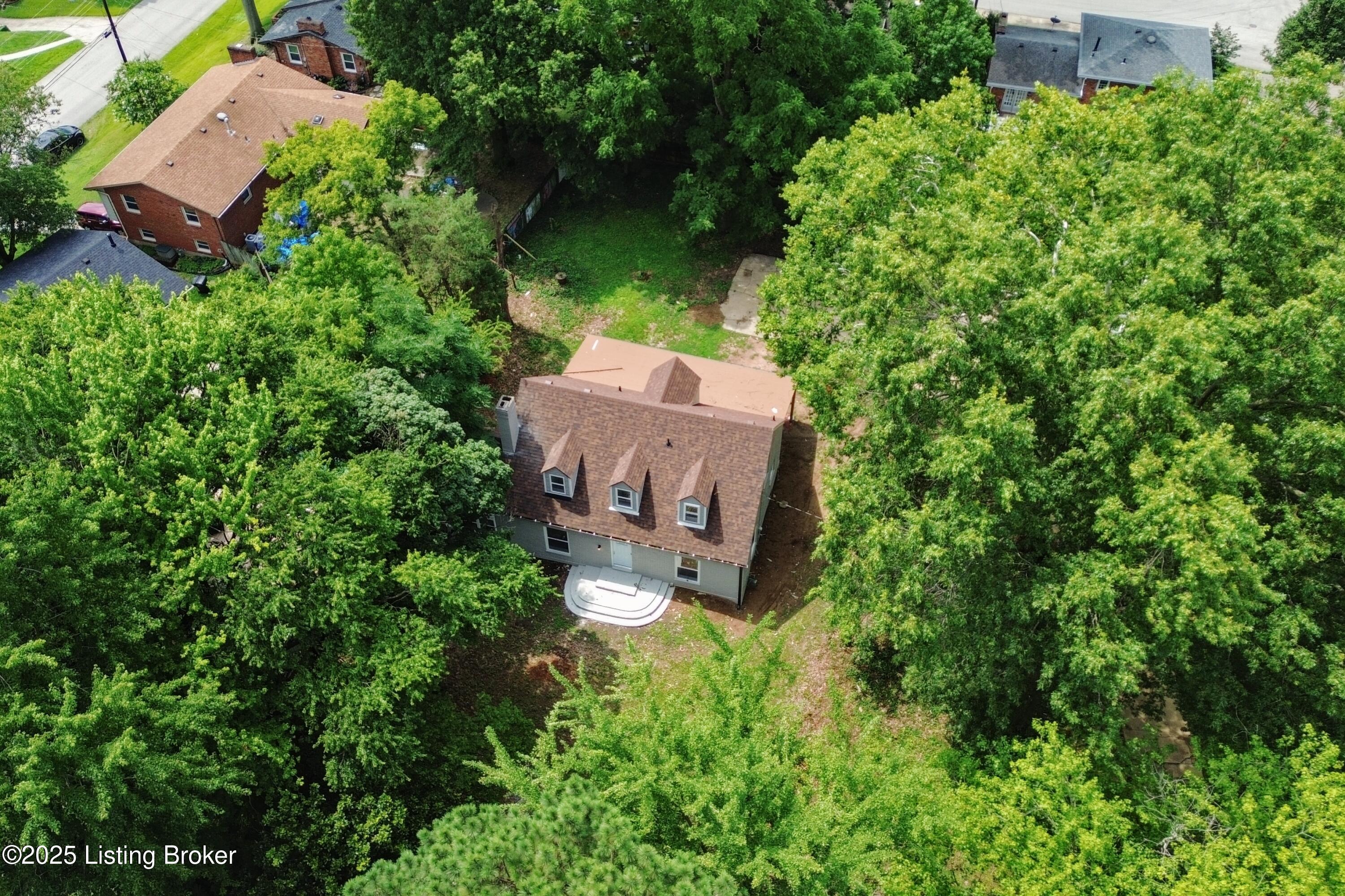 952 Palatka Rd