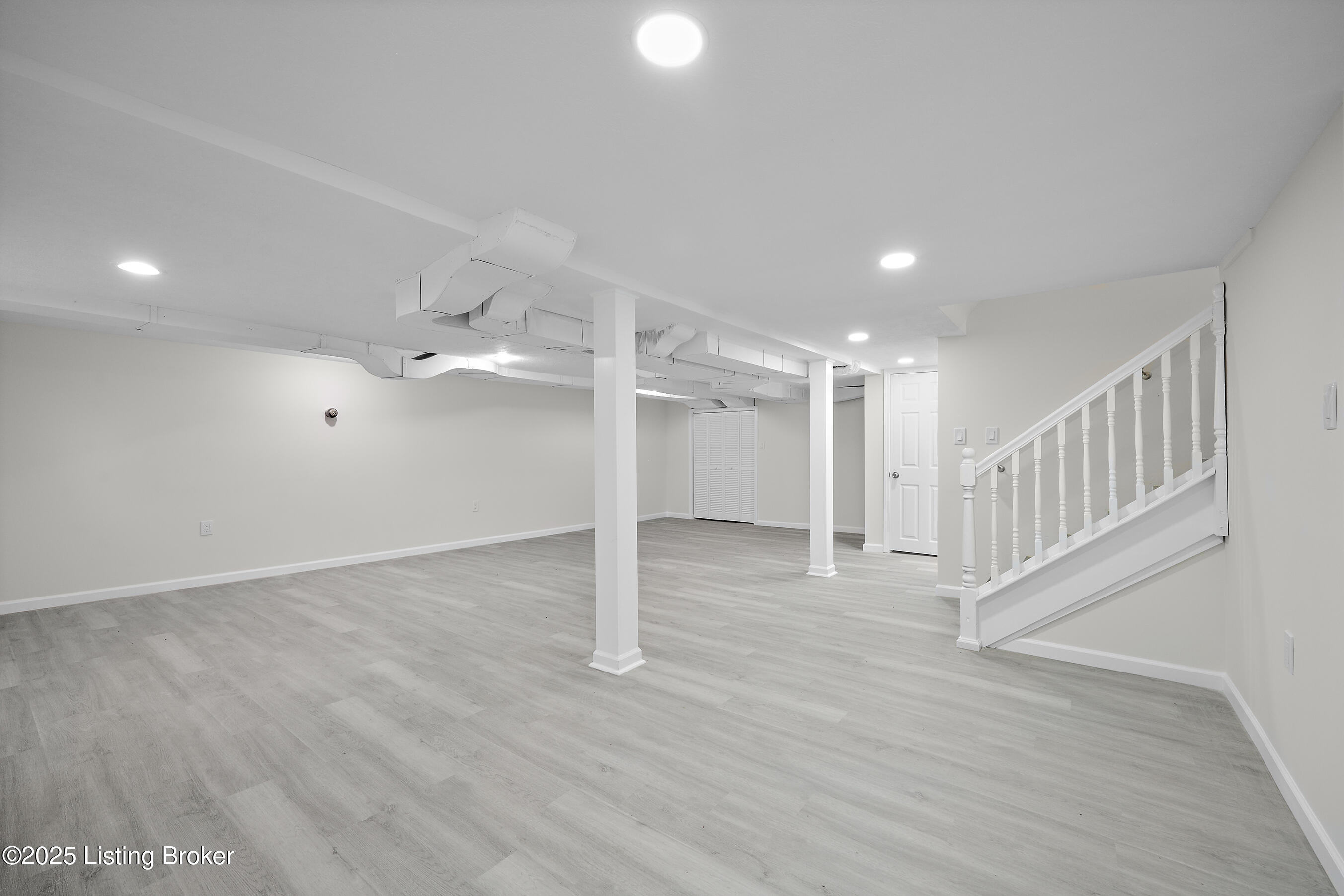 952 Palatka Rd