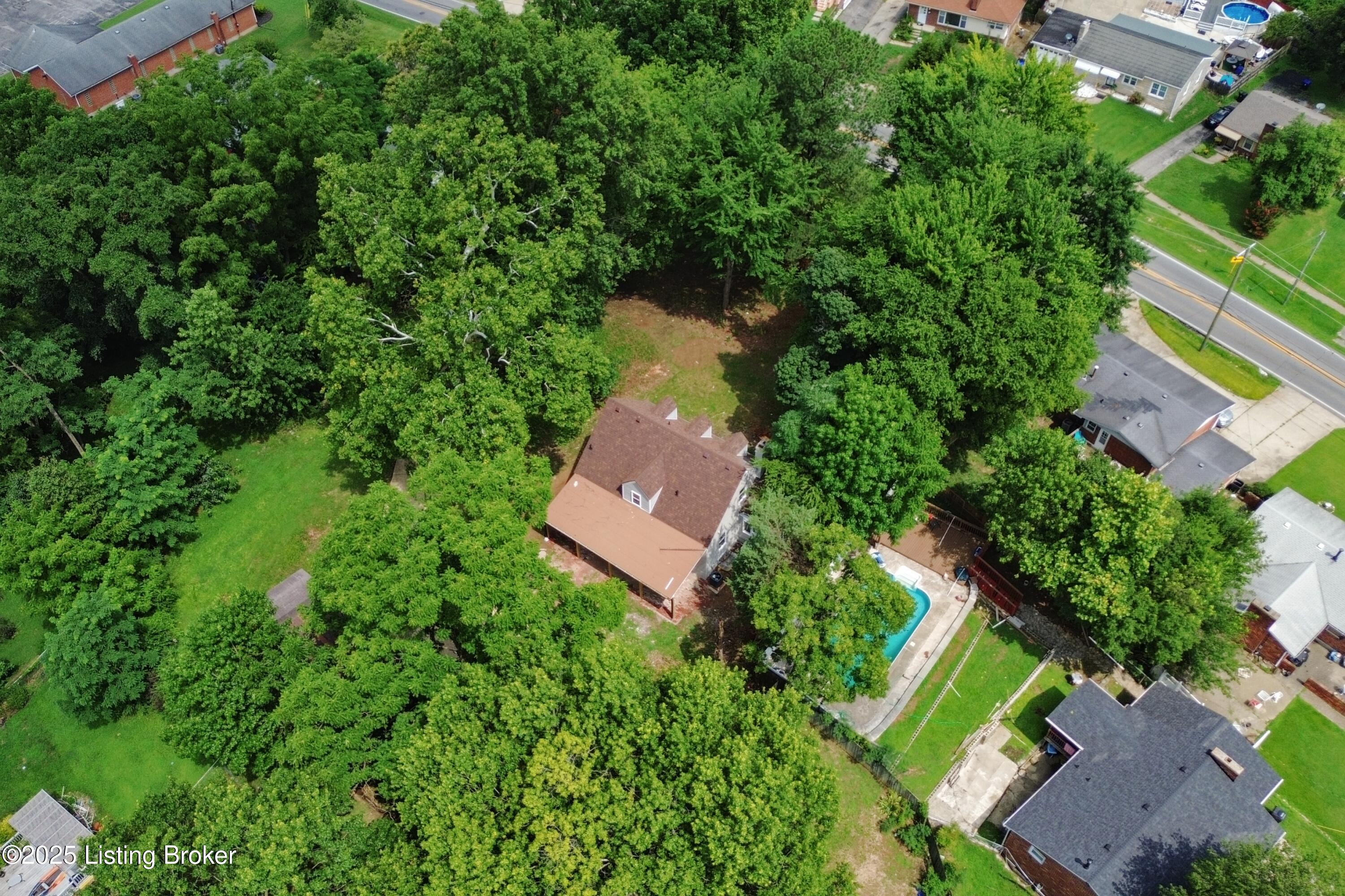 952 Palatka Rd