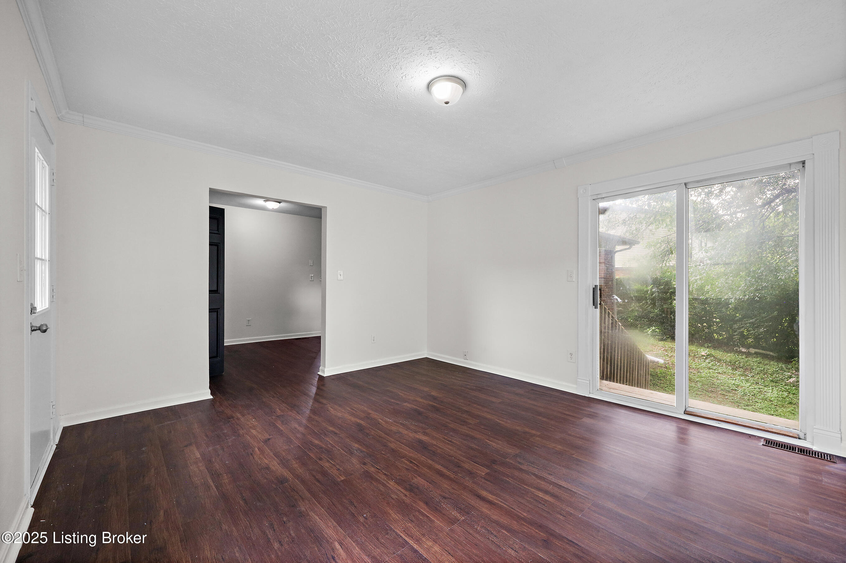 6406 Riverdale Rd