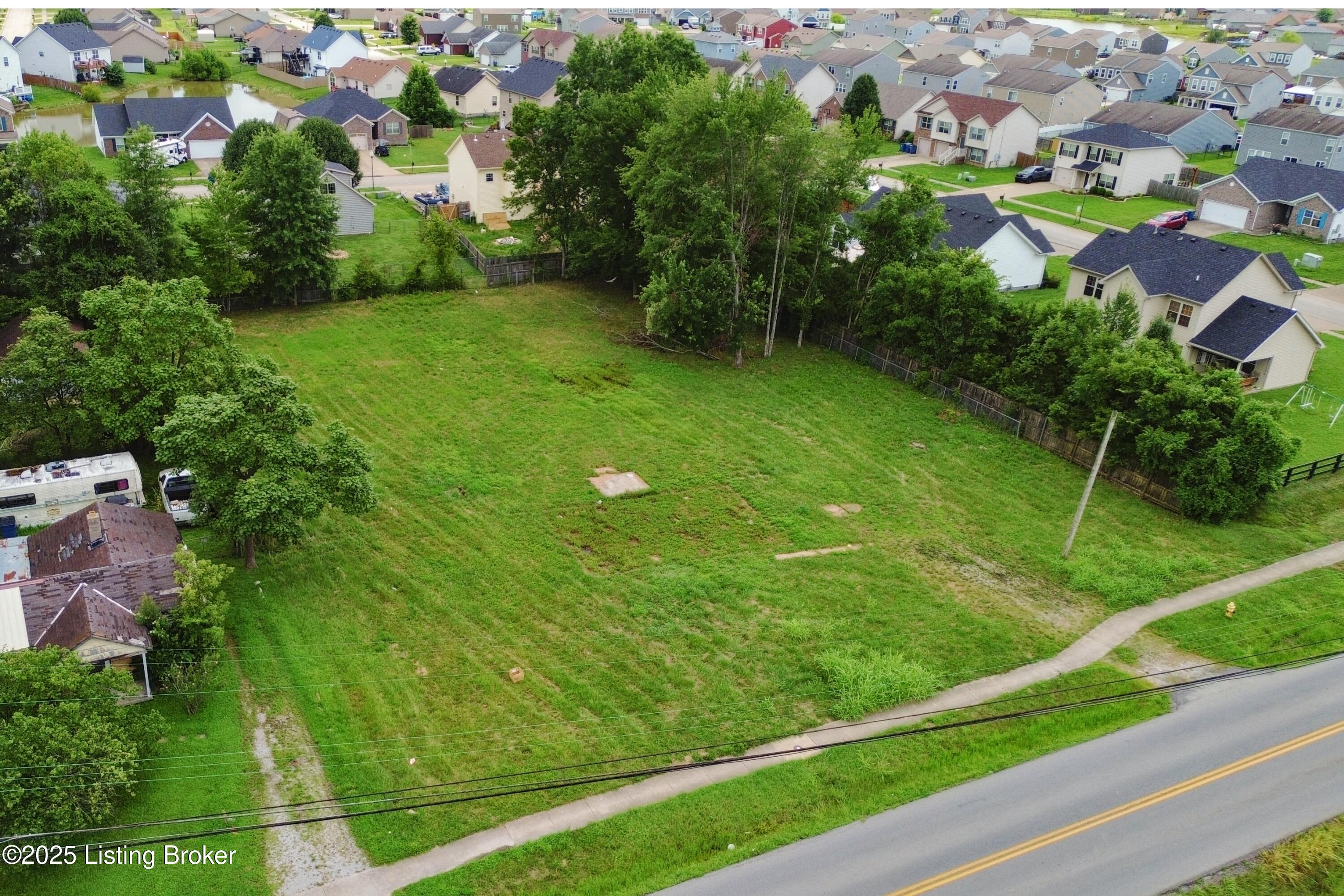 962 W Blue Lick Rd
