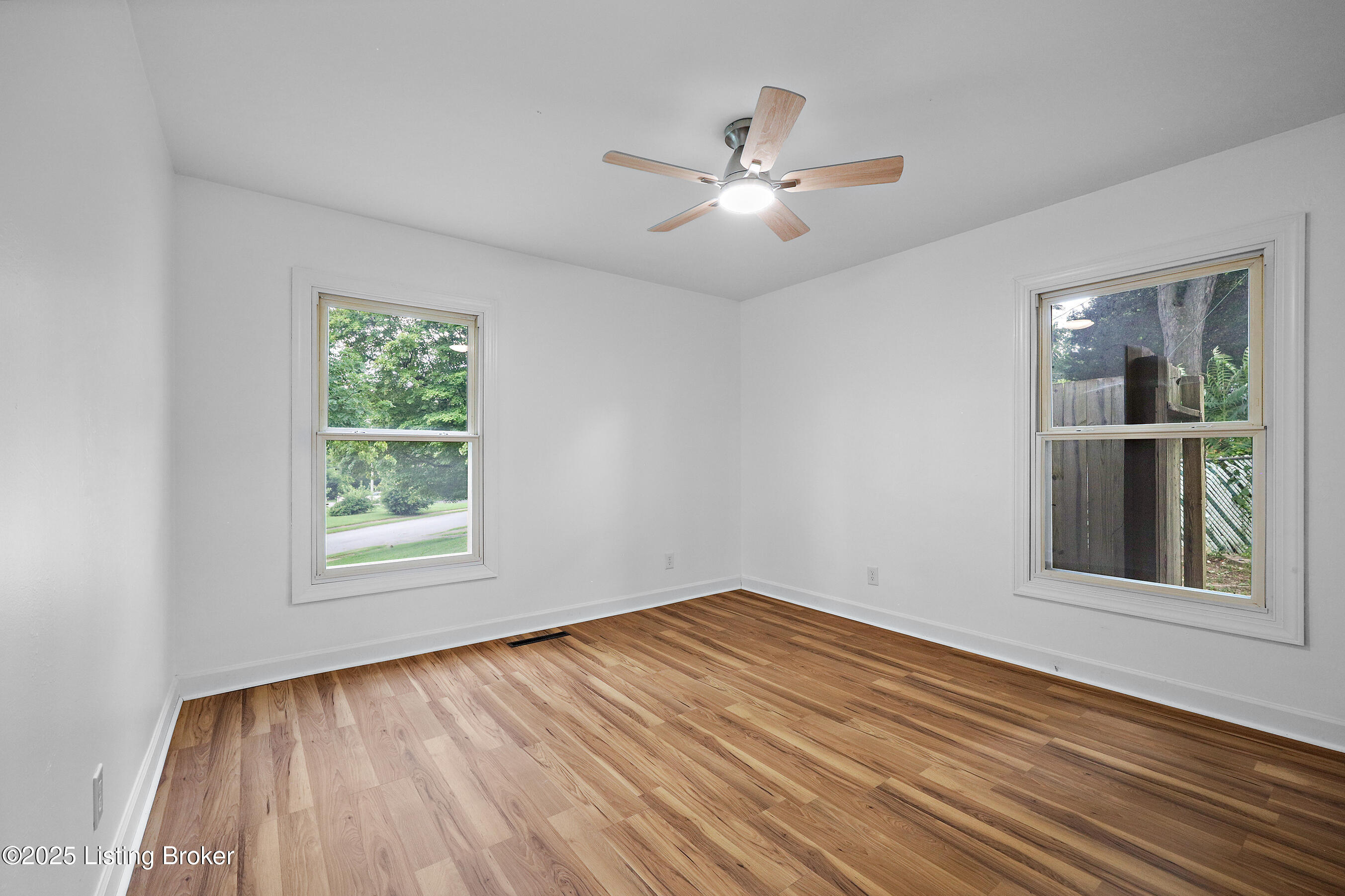3128 Lynnwood Way