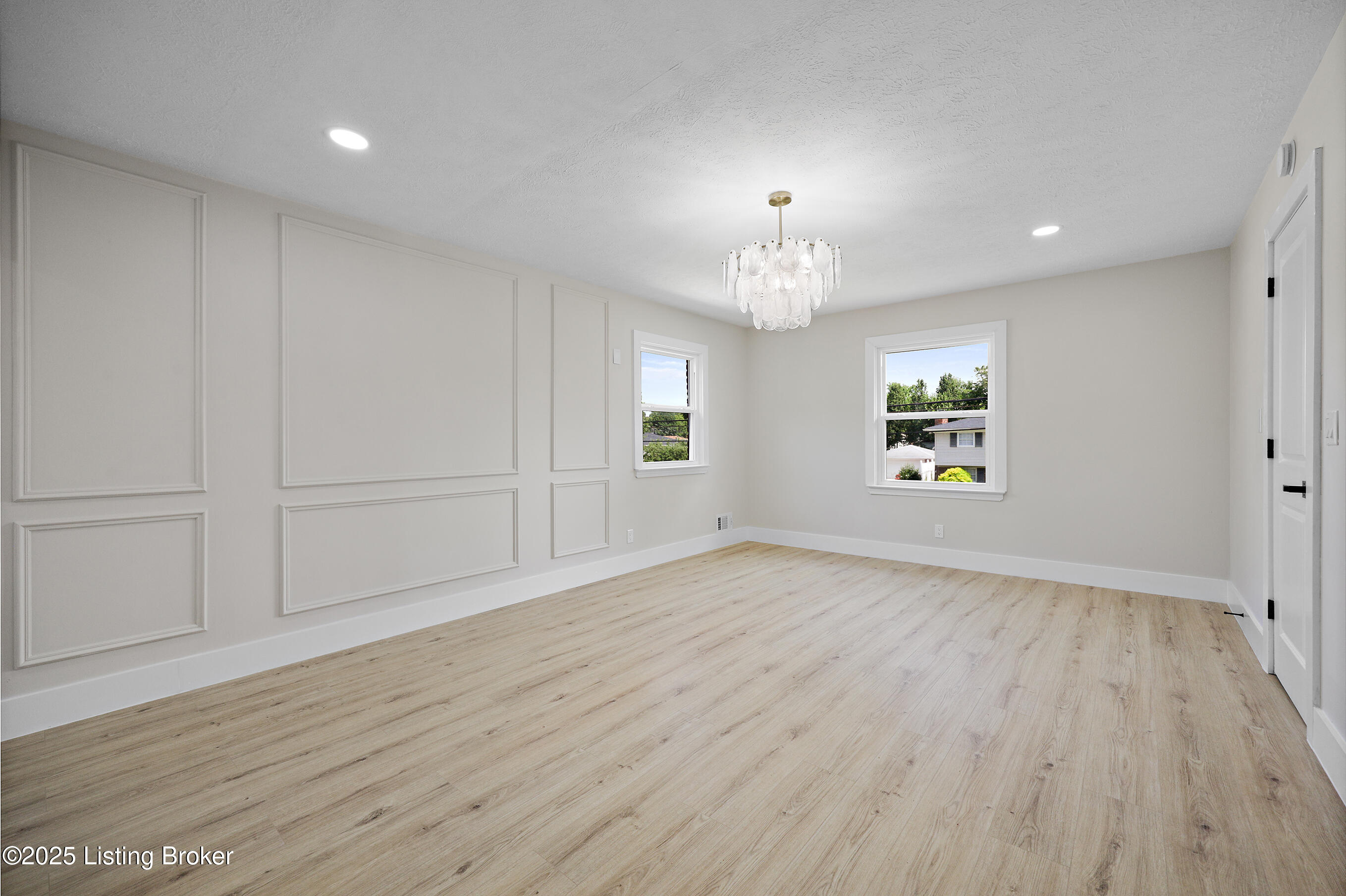 6938 Norlynn Dr