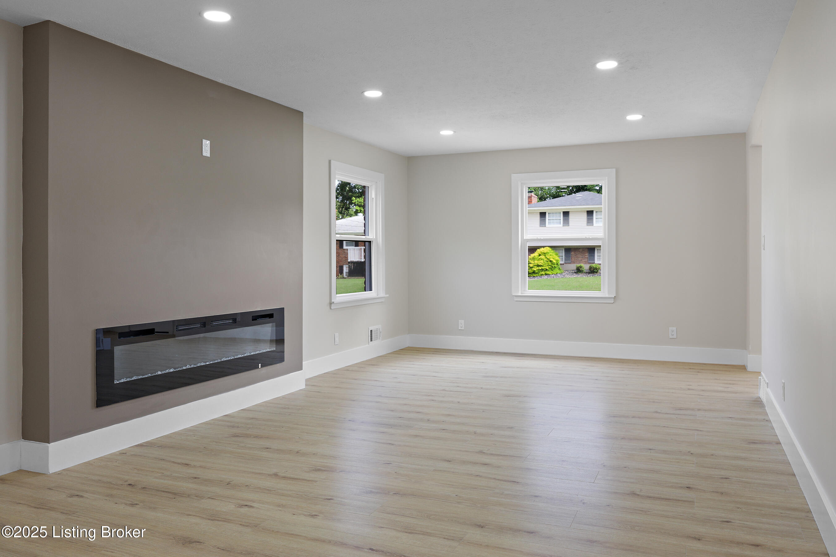 6938 Norlynn Dr