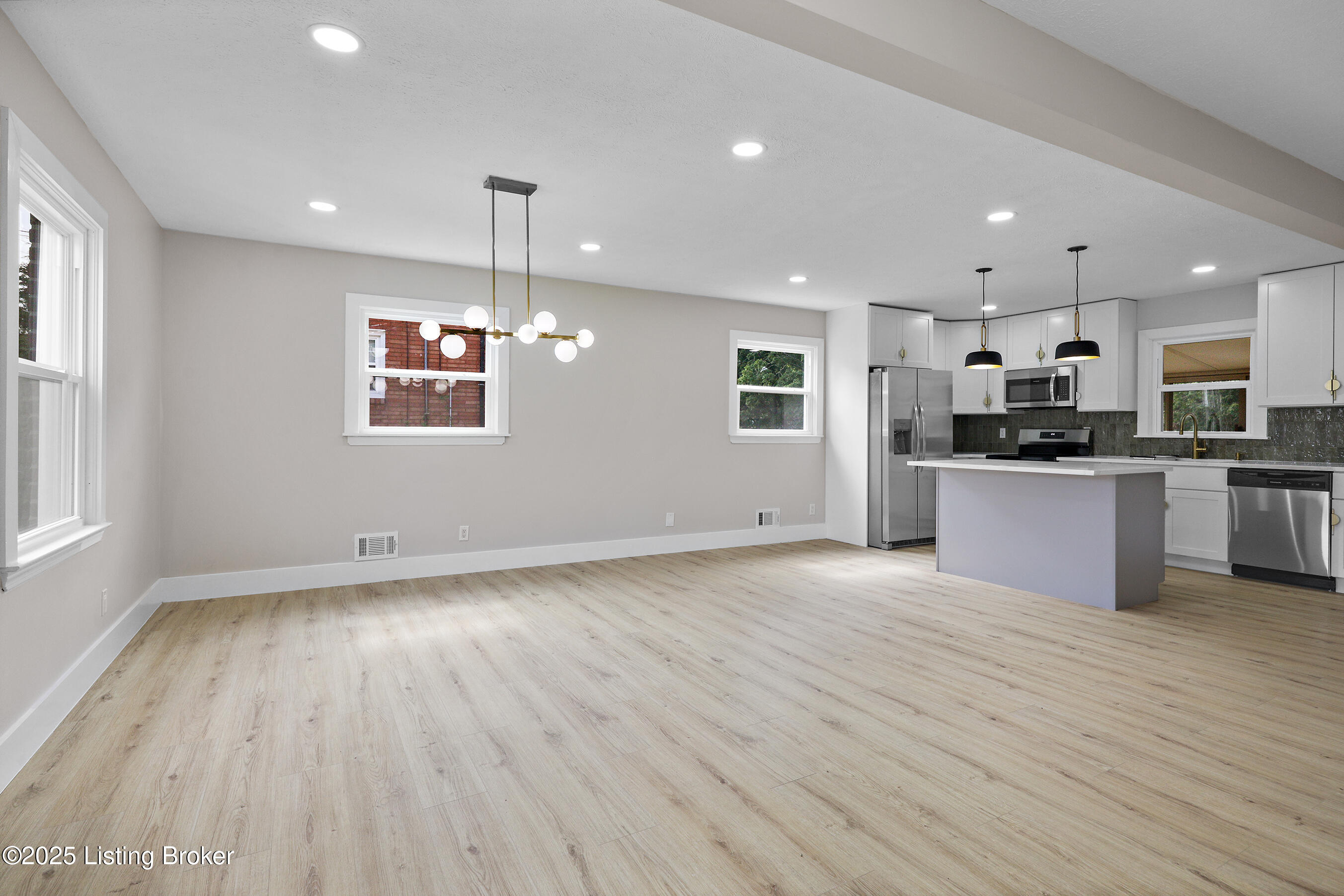 6938 Norlynn Dr