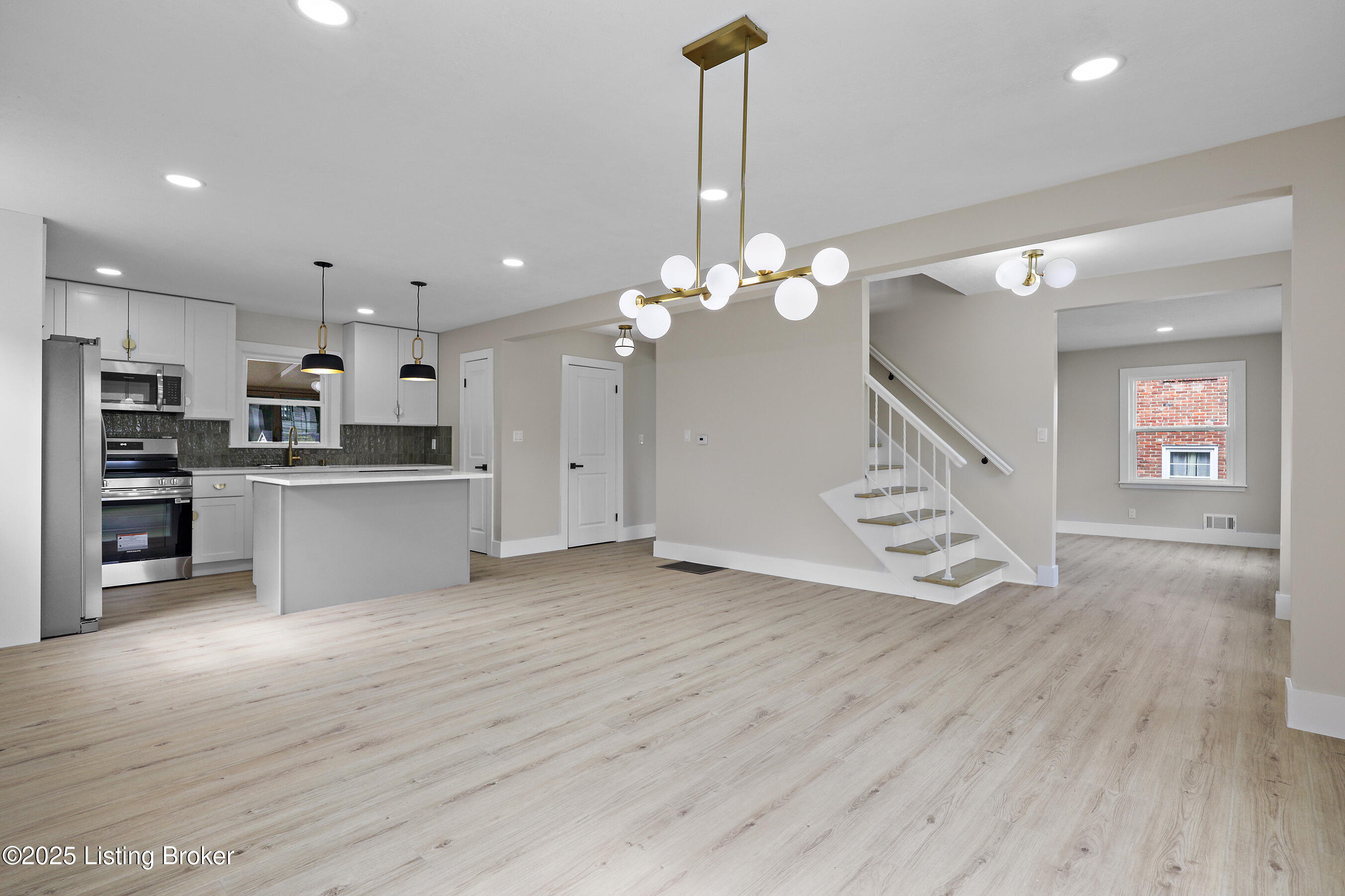 6938 Norlynn Dr