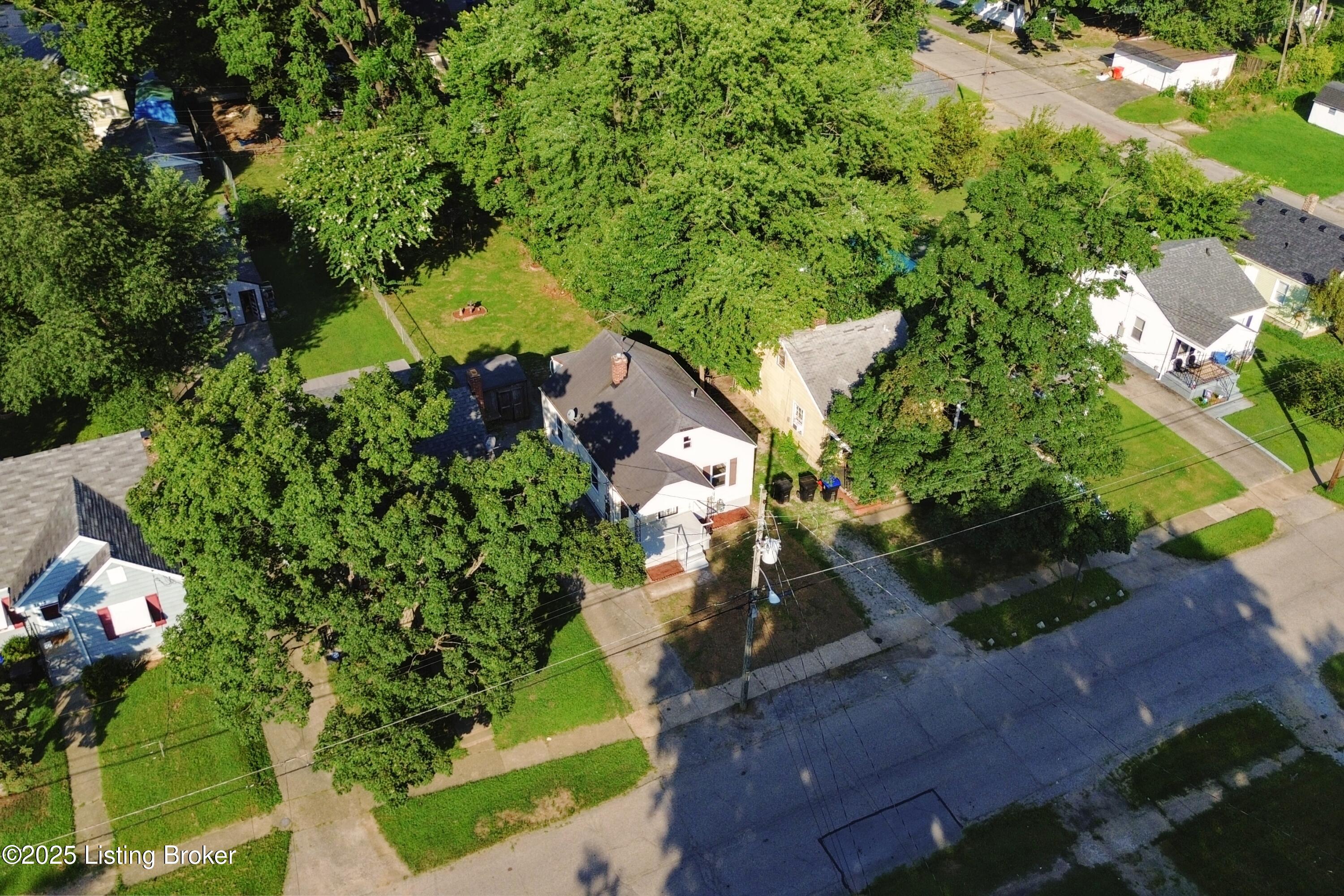1409 Thornberry Ave