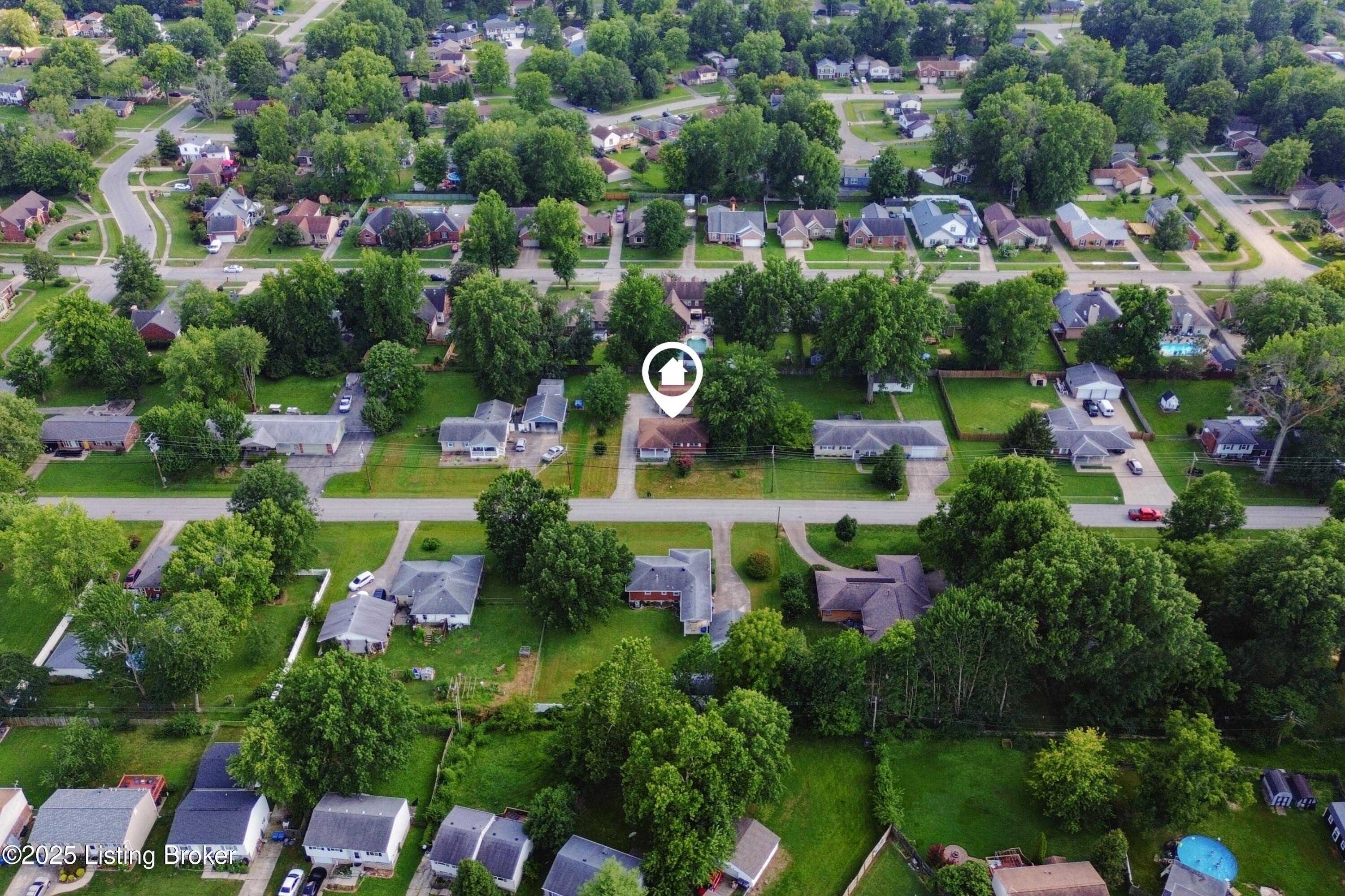 8604 Fernview Dr