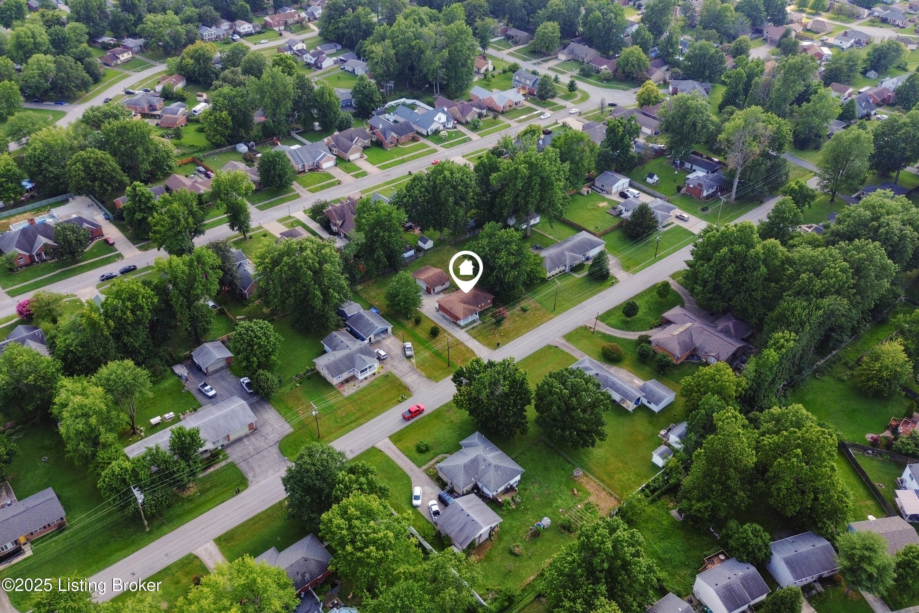 8604 Fernview Dr
