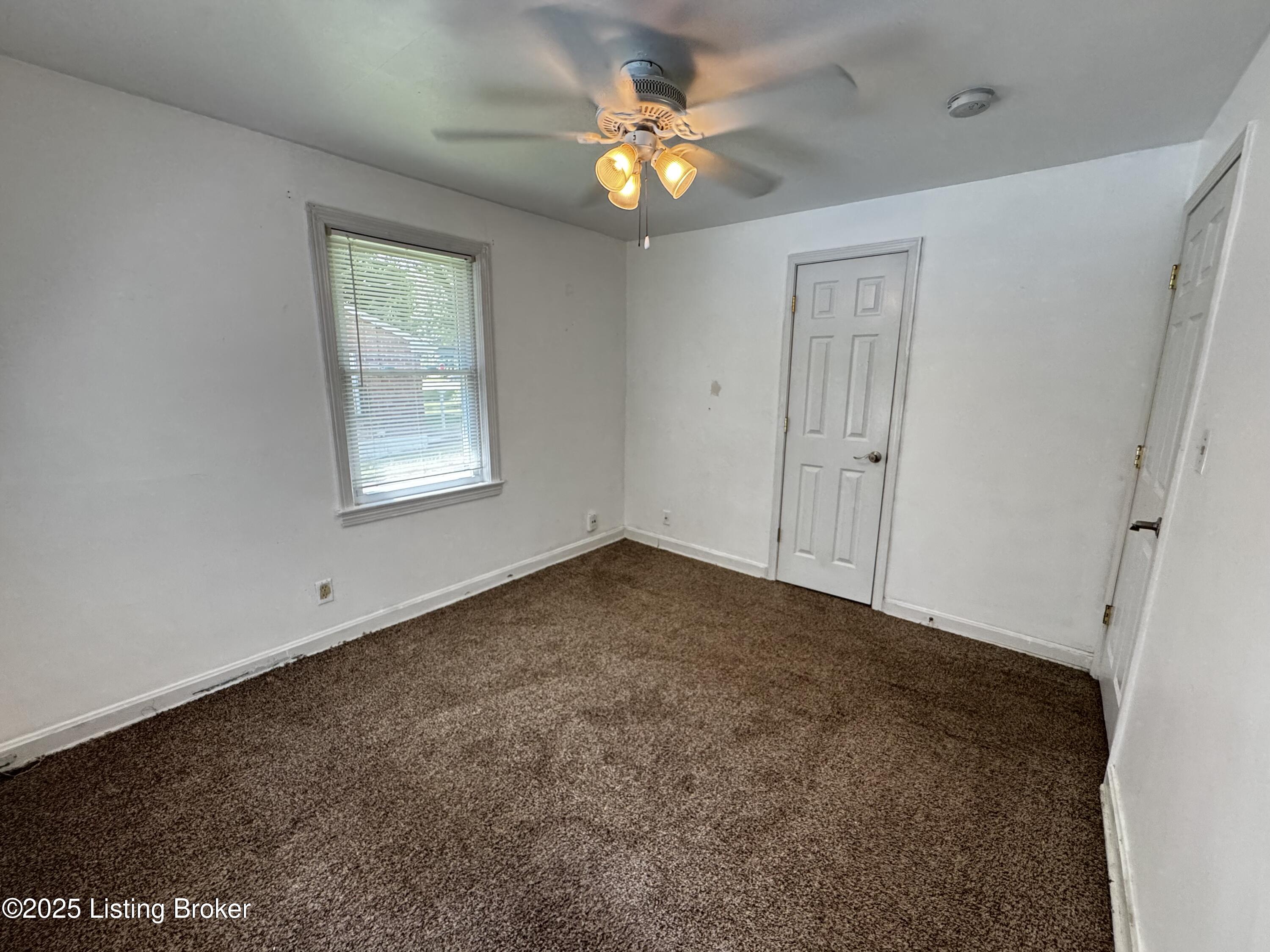 3218 Donald Dr