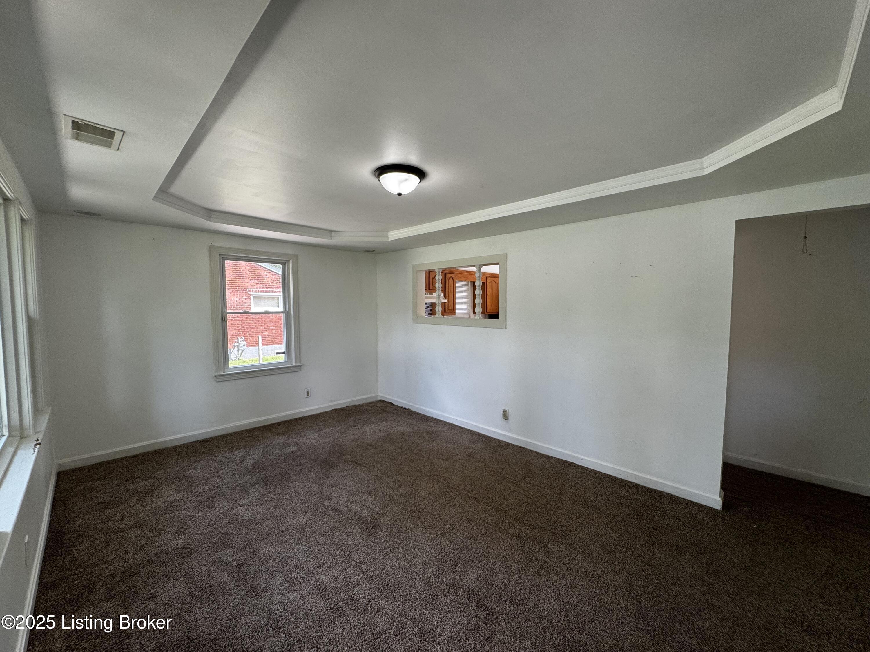 3218 Donald Dr