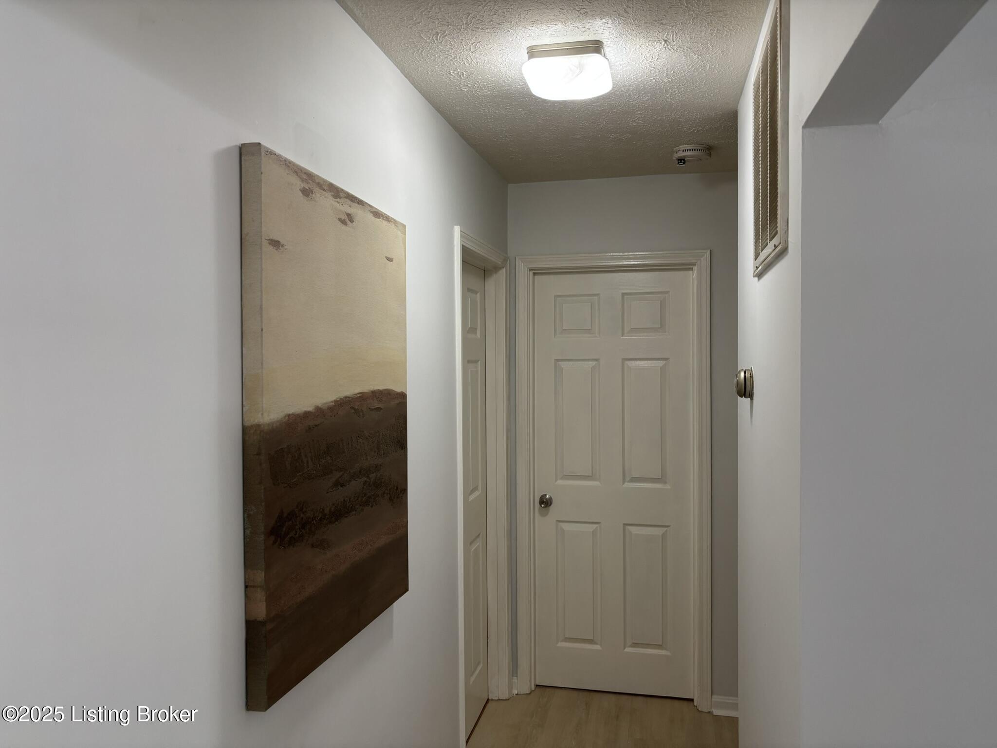 4001 Britt Ln, Louisville