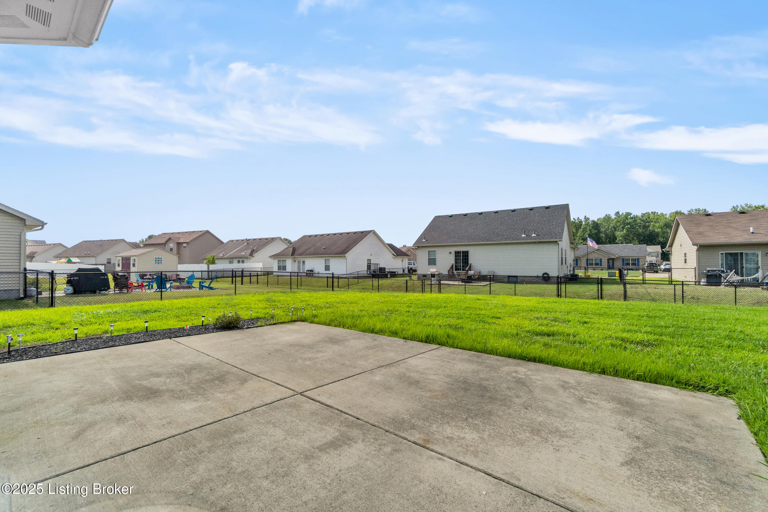 138 Boulders West Dr