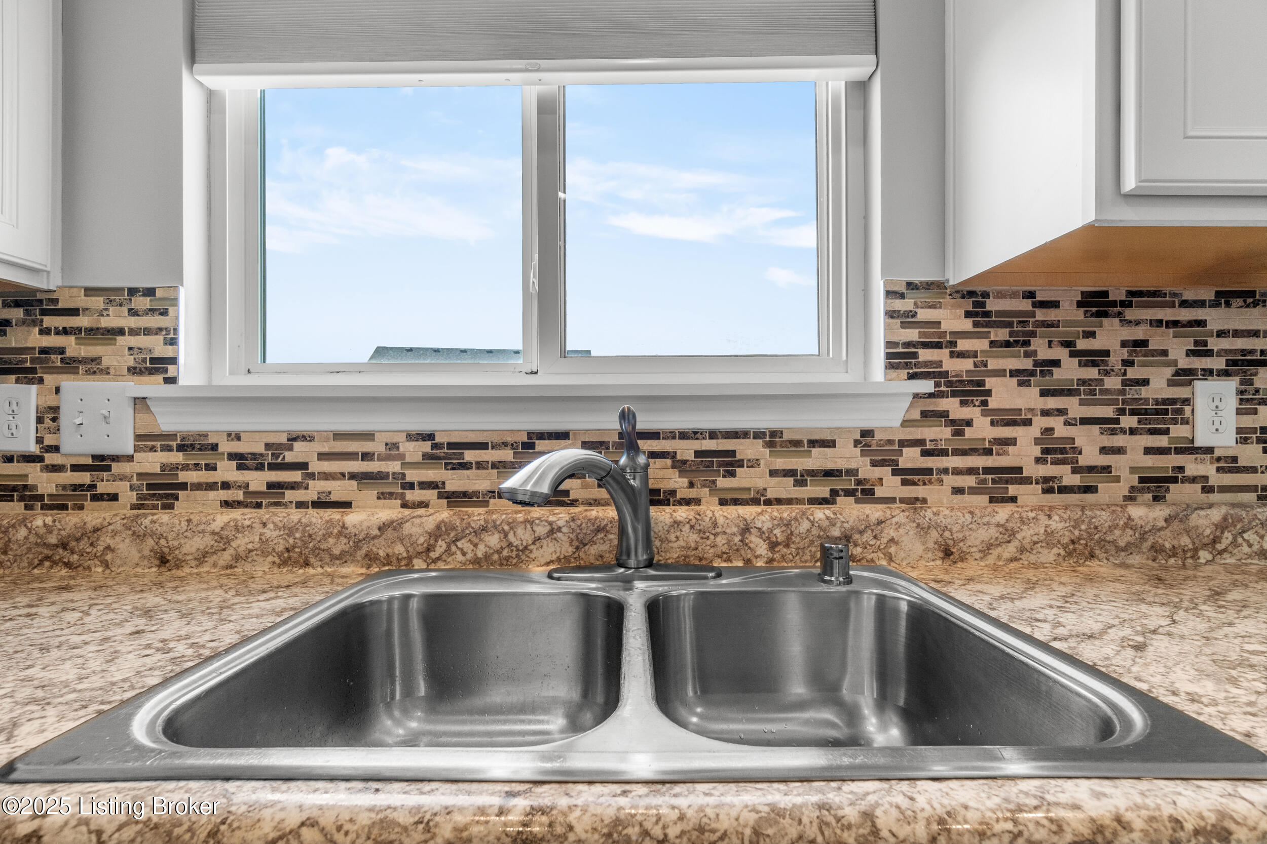 138 Boulders West Dr