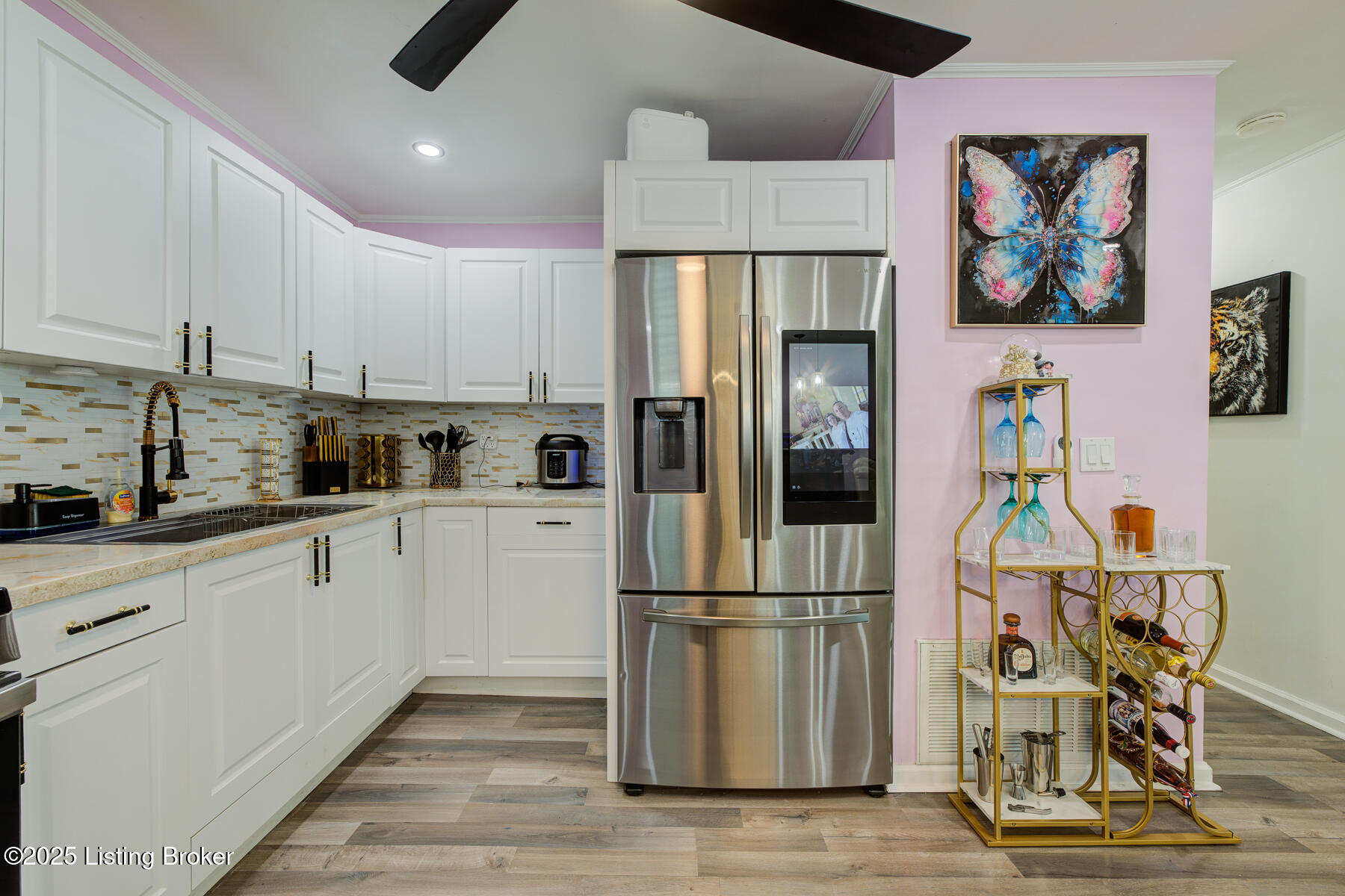 4201 Saint Francis Ln