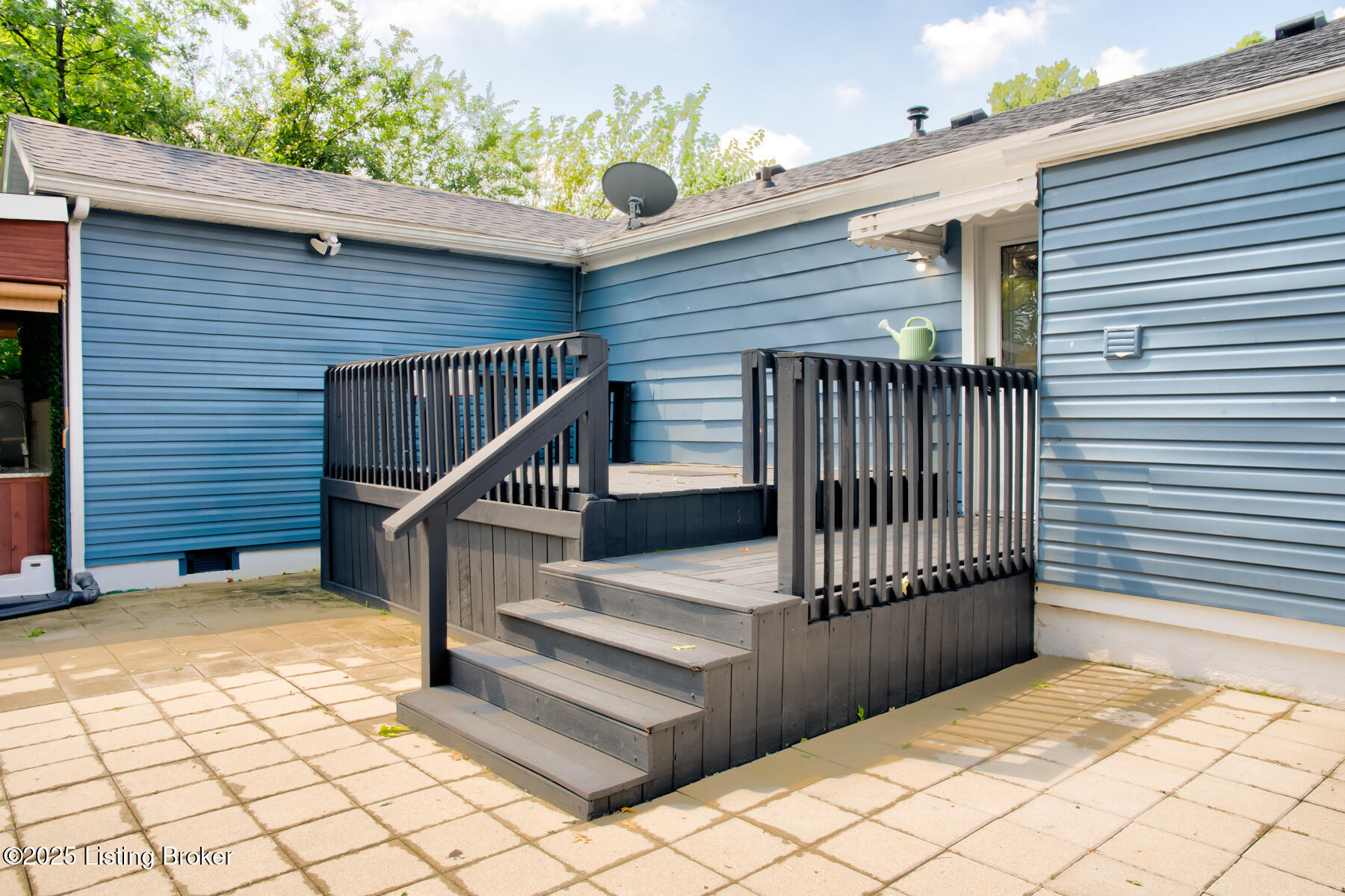 4201 Saint Francis Ln