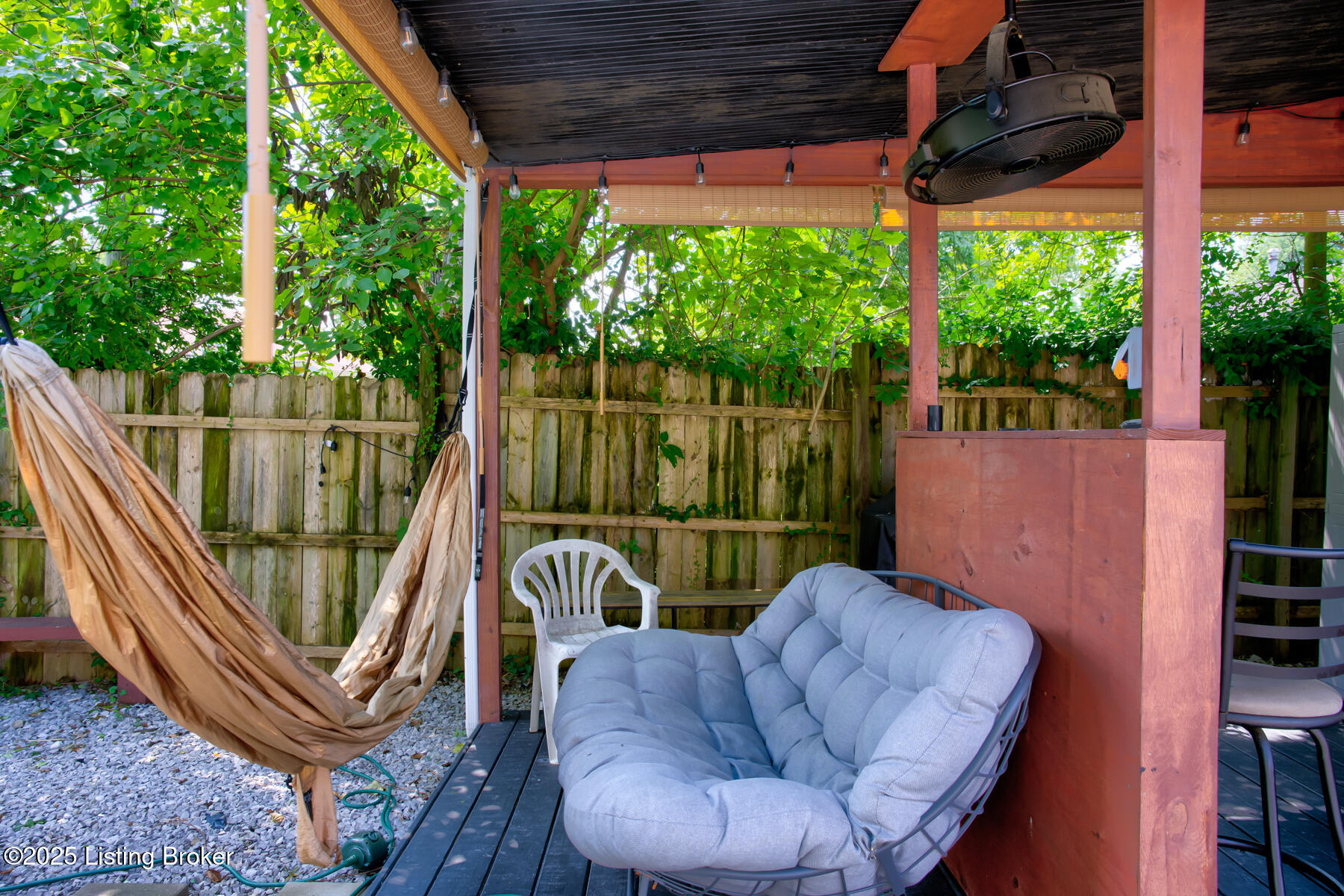 4201 Saint Francis Ln