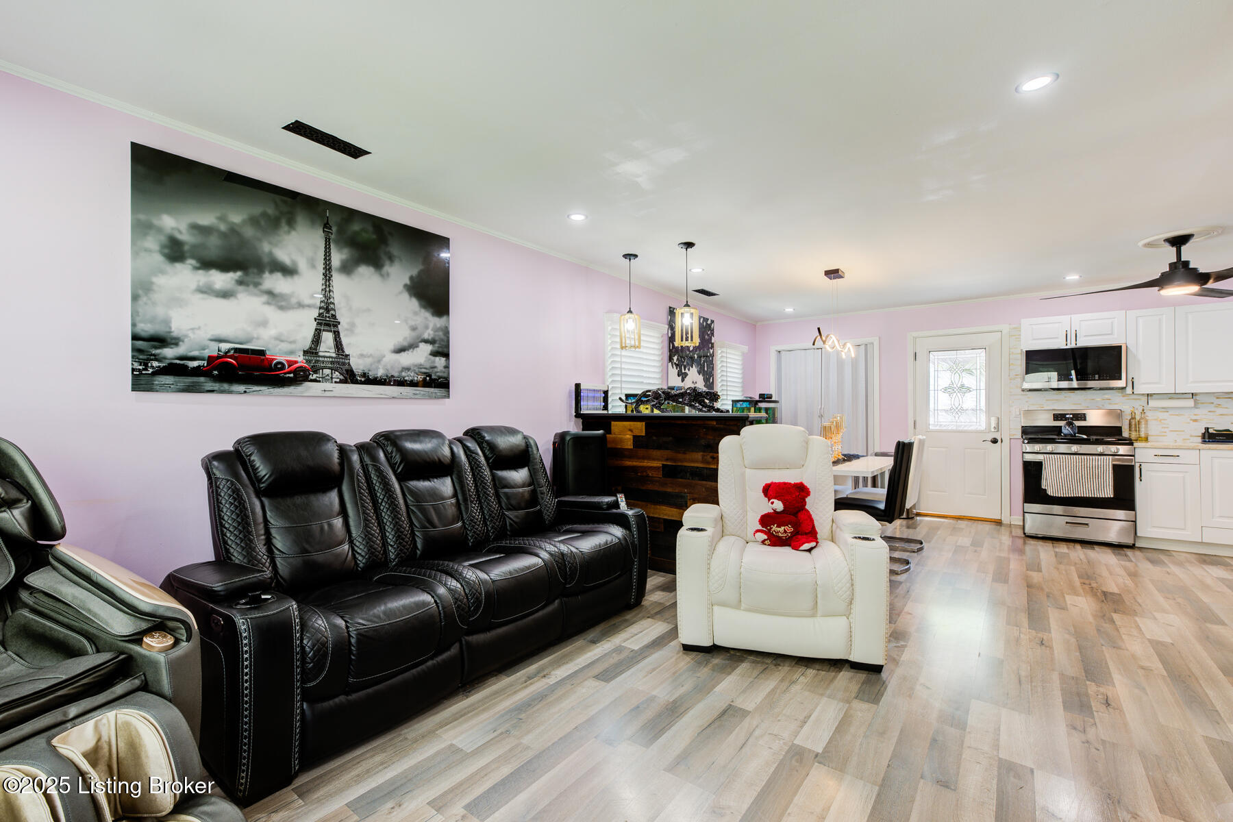 4201 Saint Francis Ln