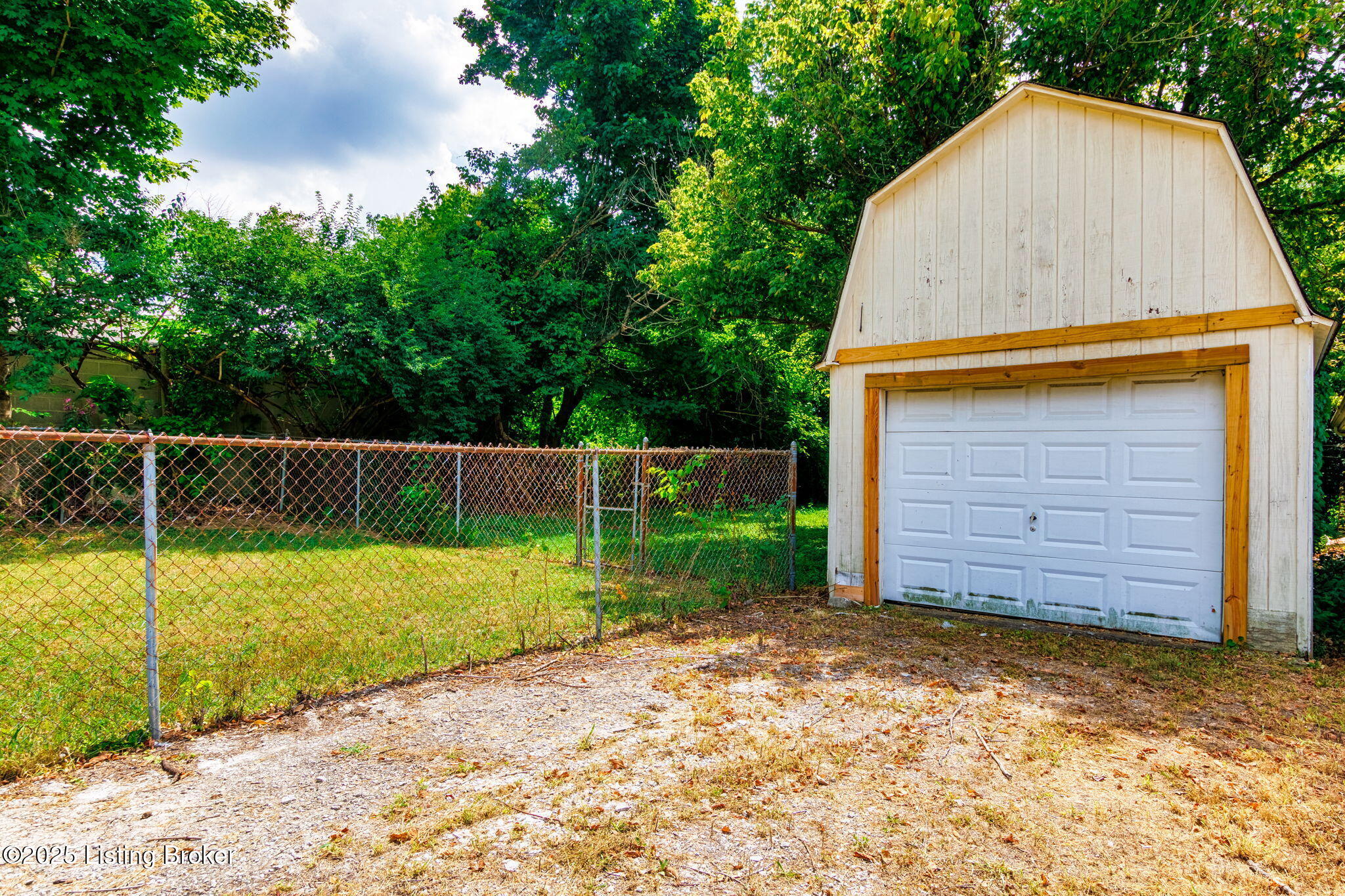 3314 Van Winkle Dr