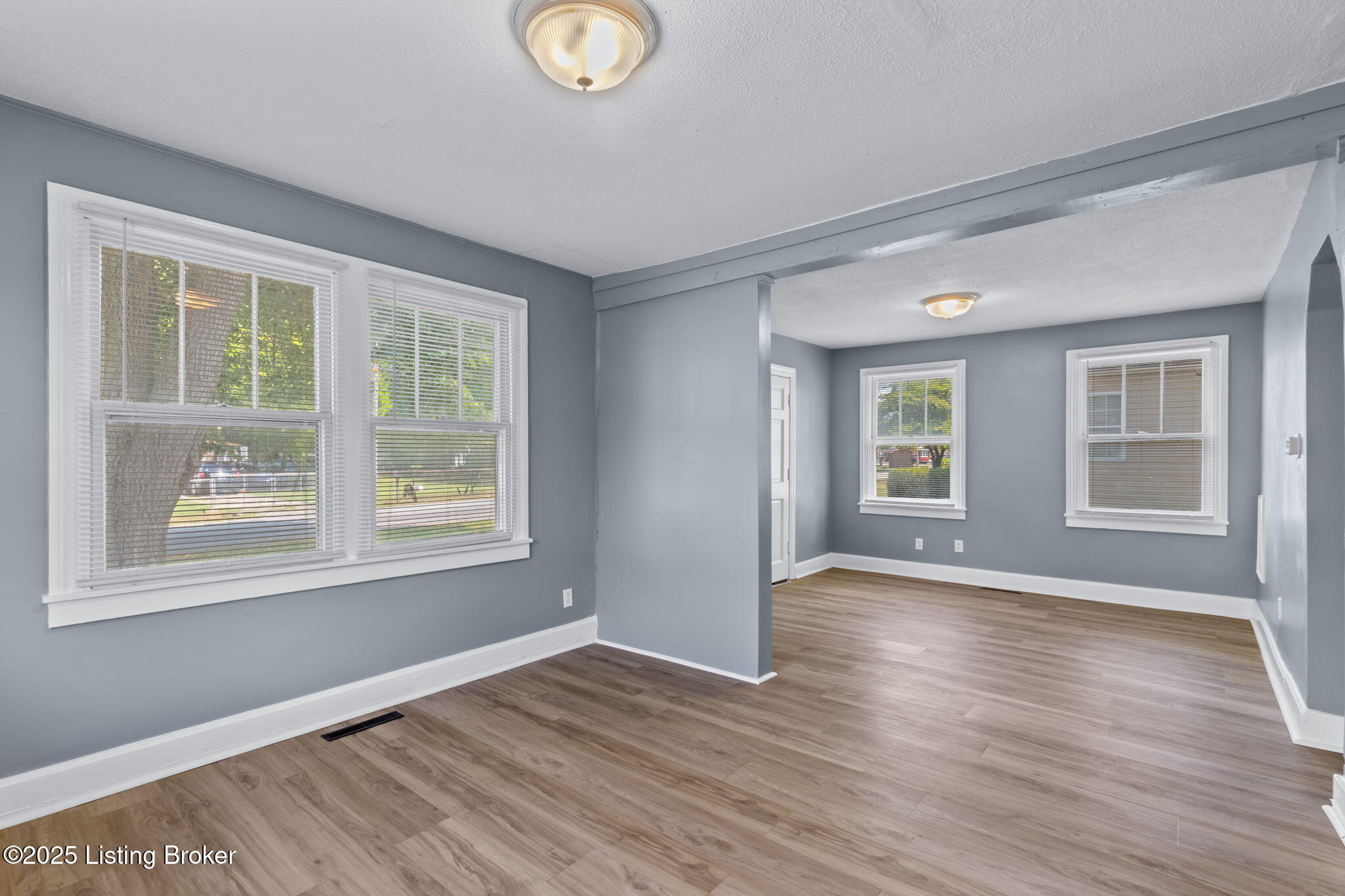 3314 Van Winkle Dr