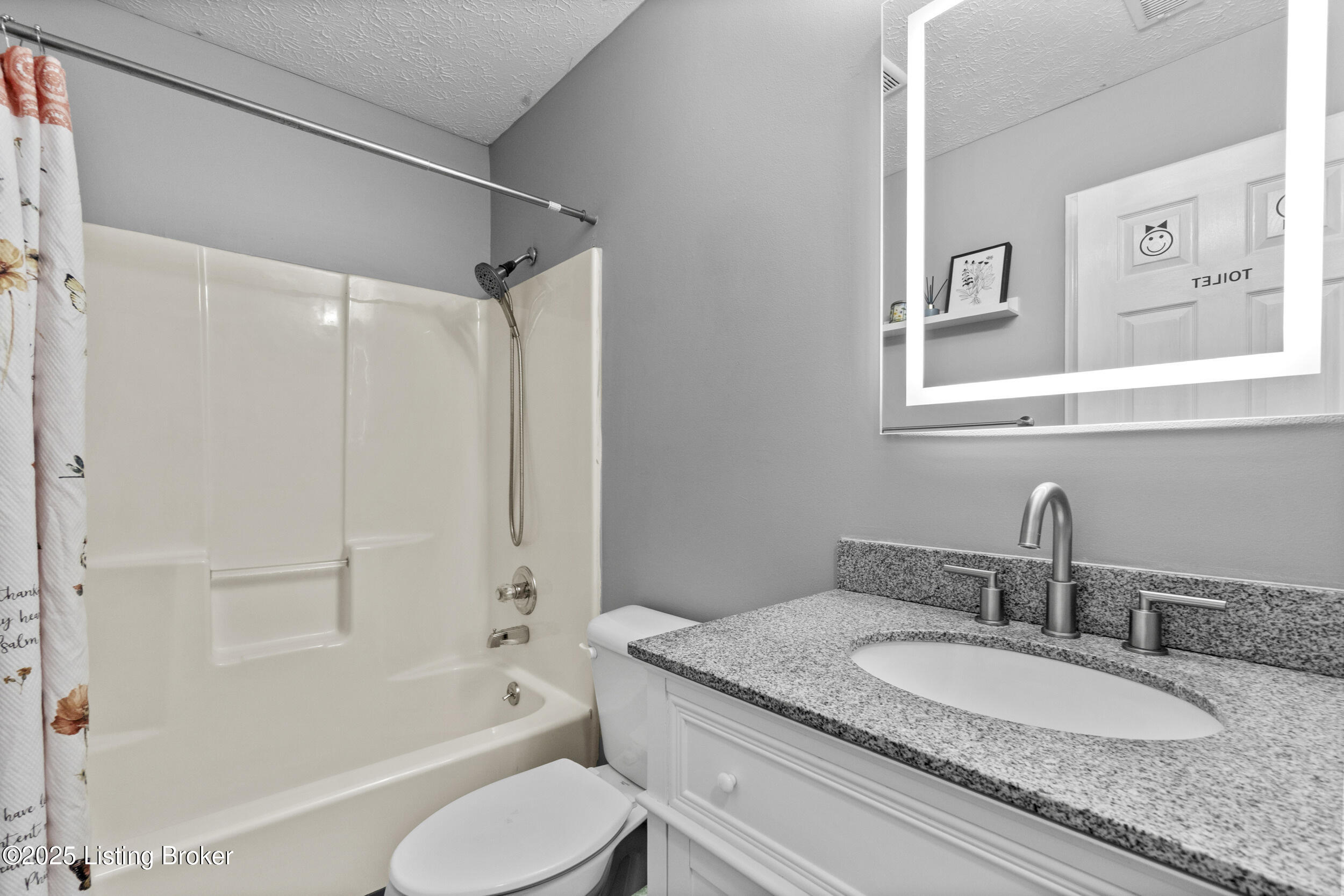 3722 Bonaventure Blvd