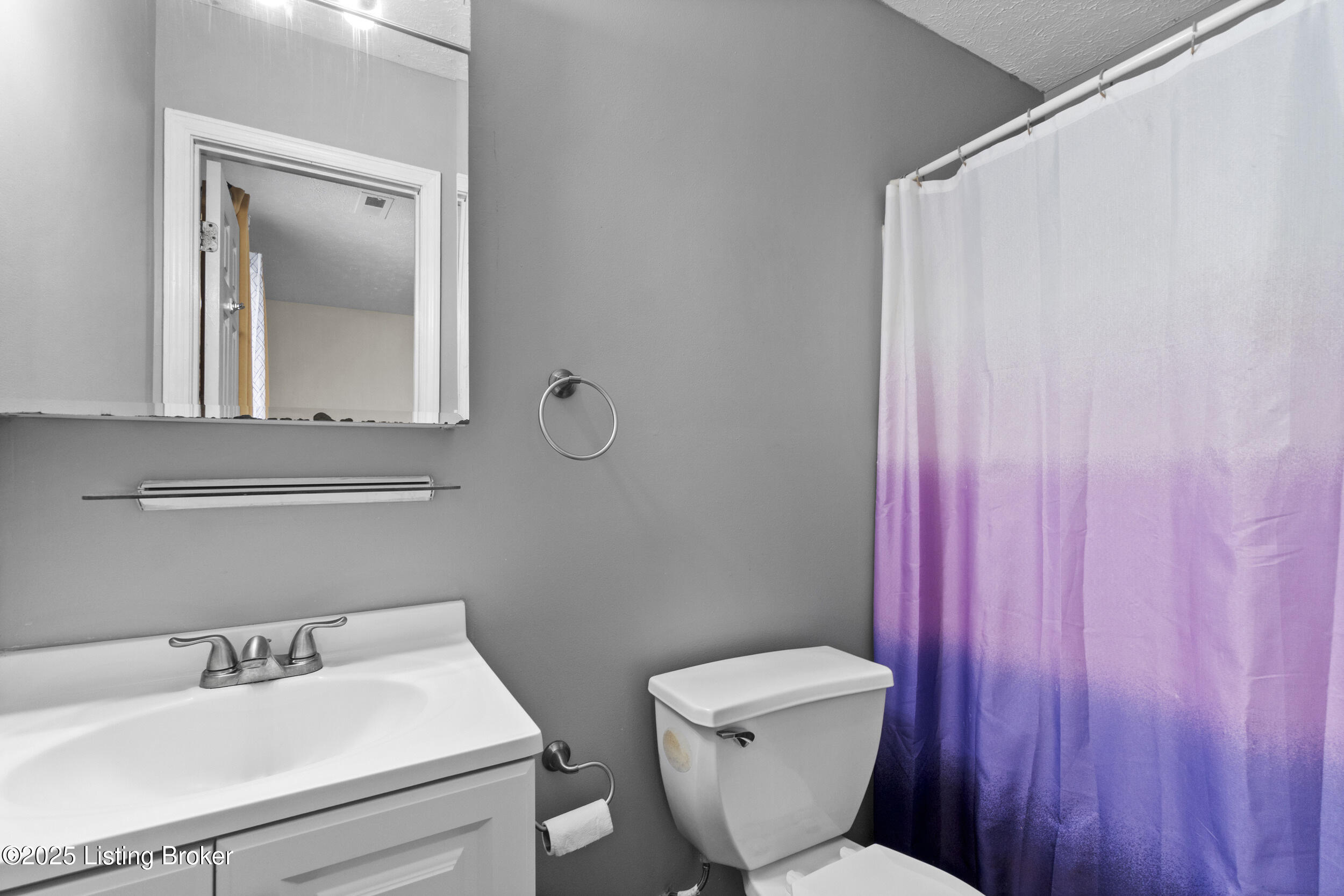 3722 Bonaventure Blvd