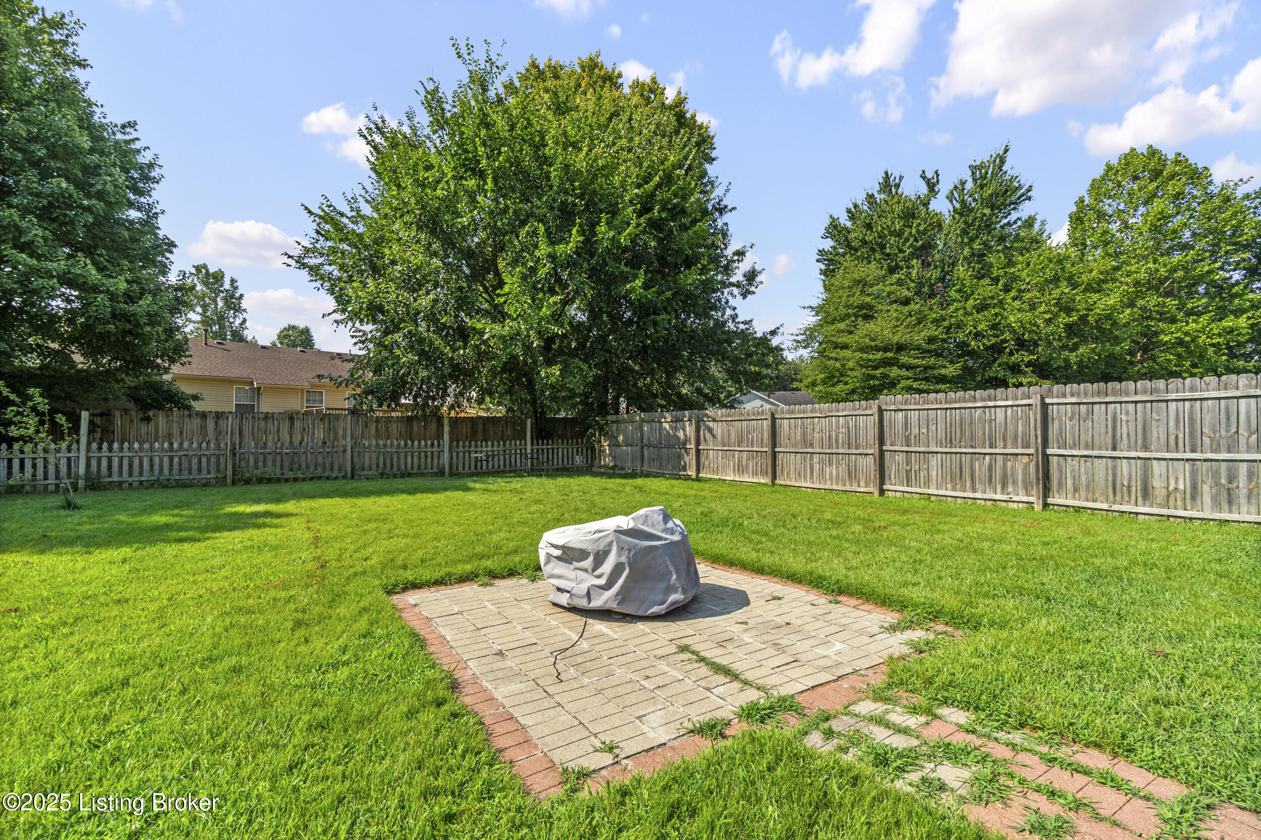 3722 Bonaventure Blvd