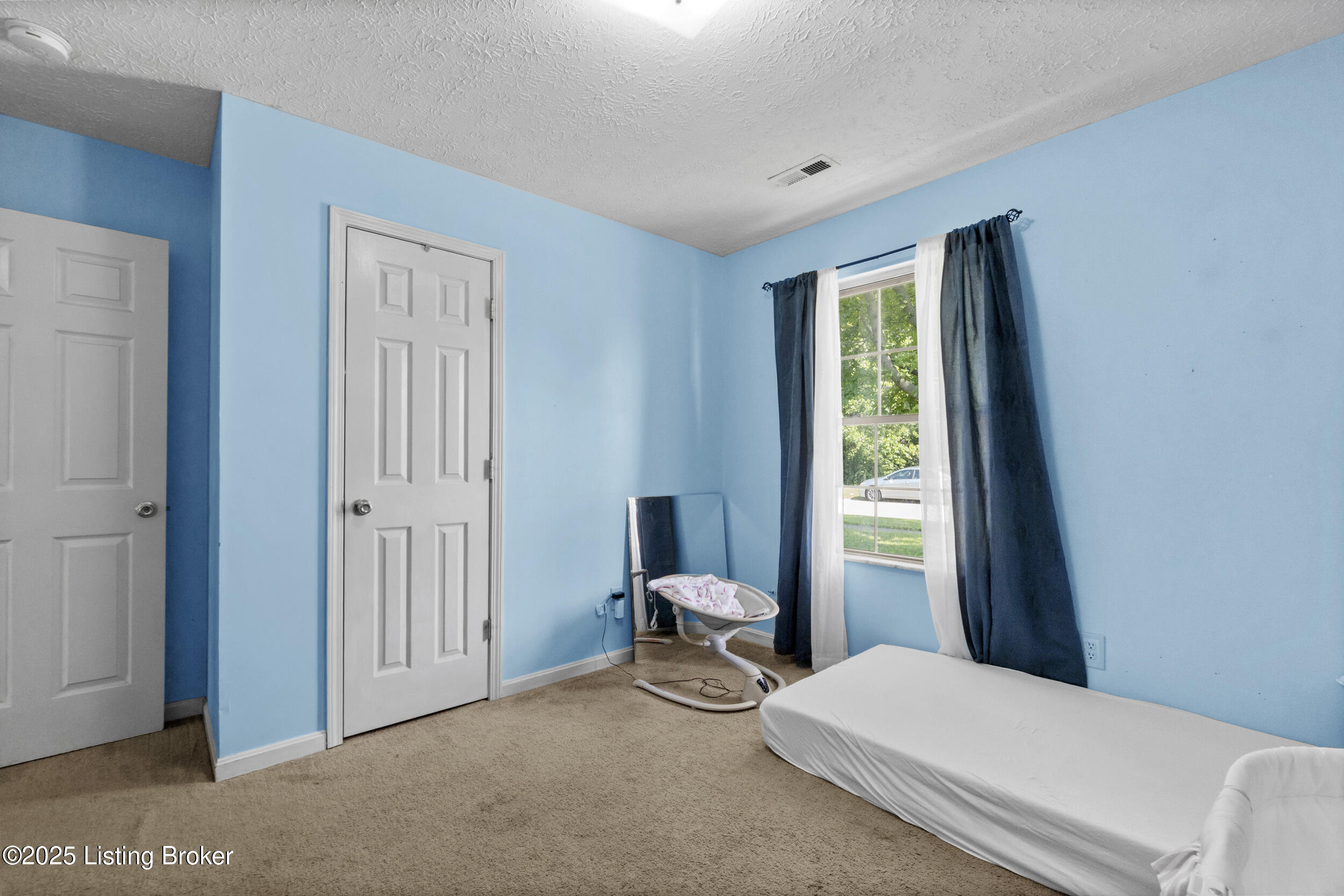 3722 Bonaventure Blvd