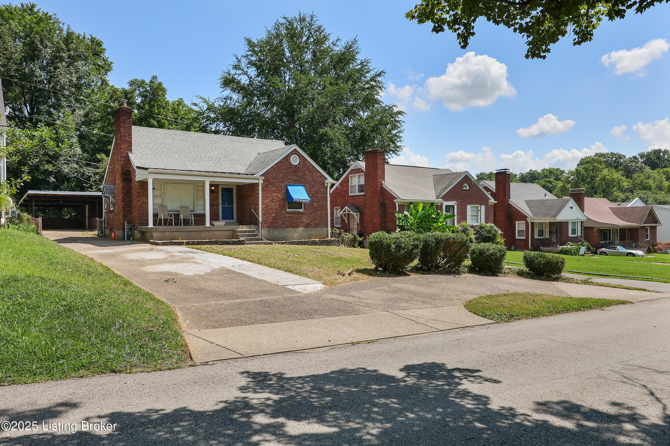 3305 Eagle Pass