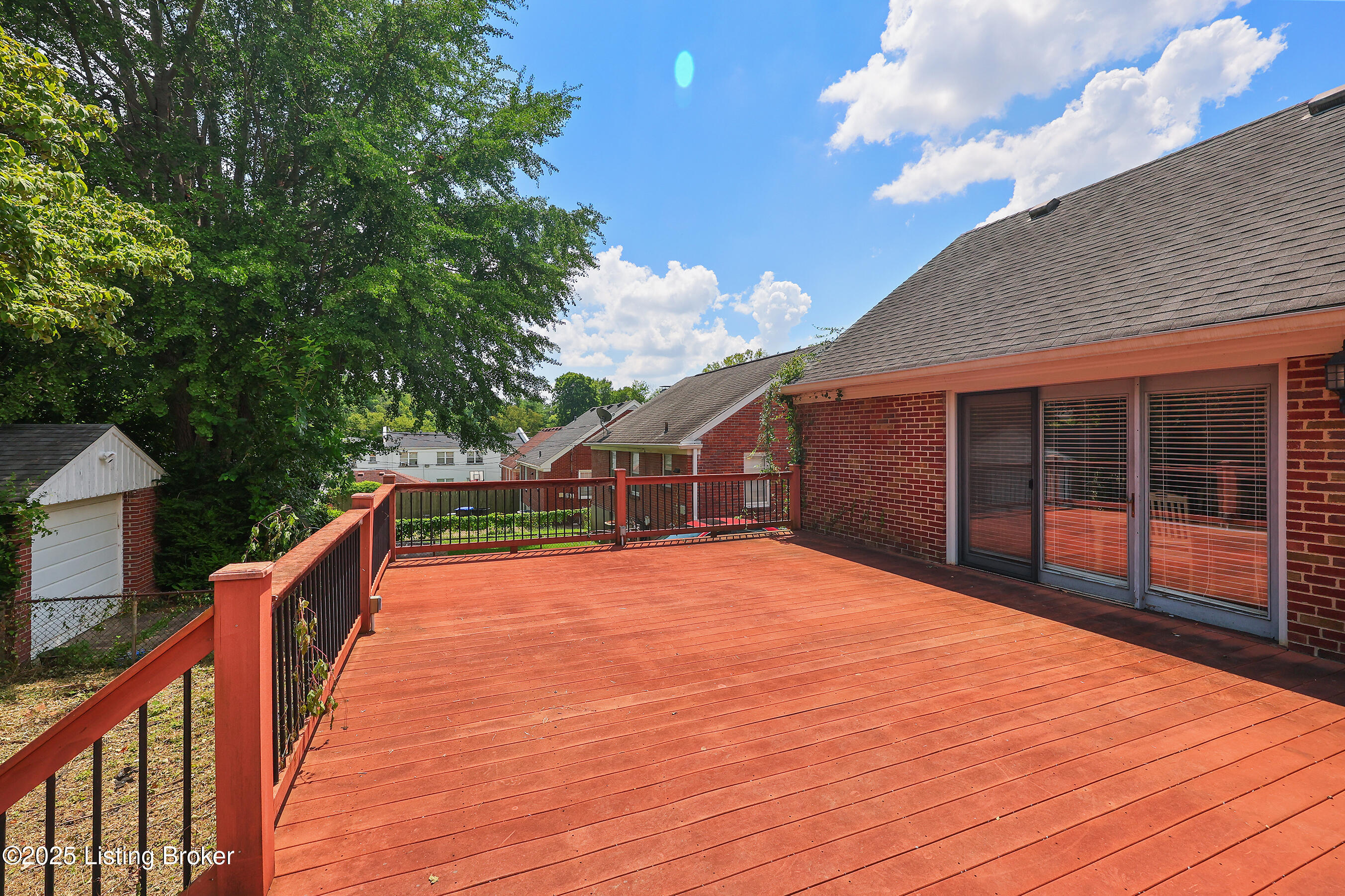 3305 Eagle Pass