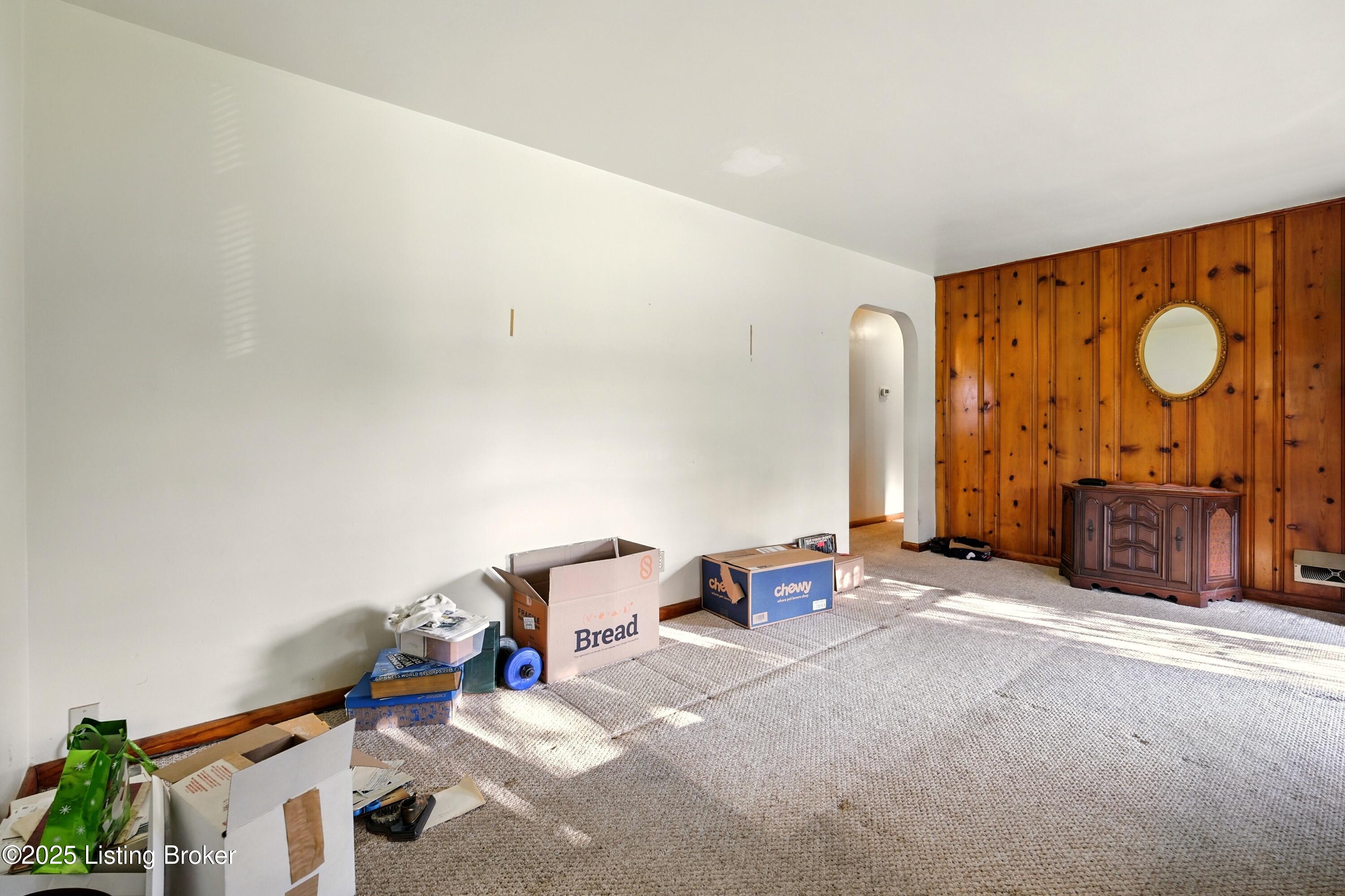 9012 Shepherdsville Rd