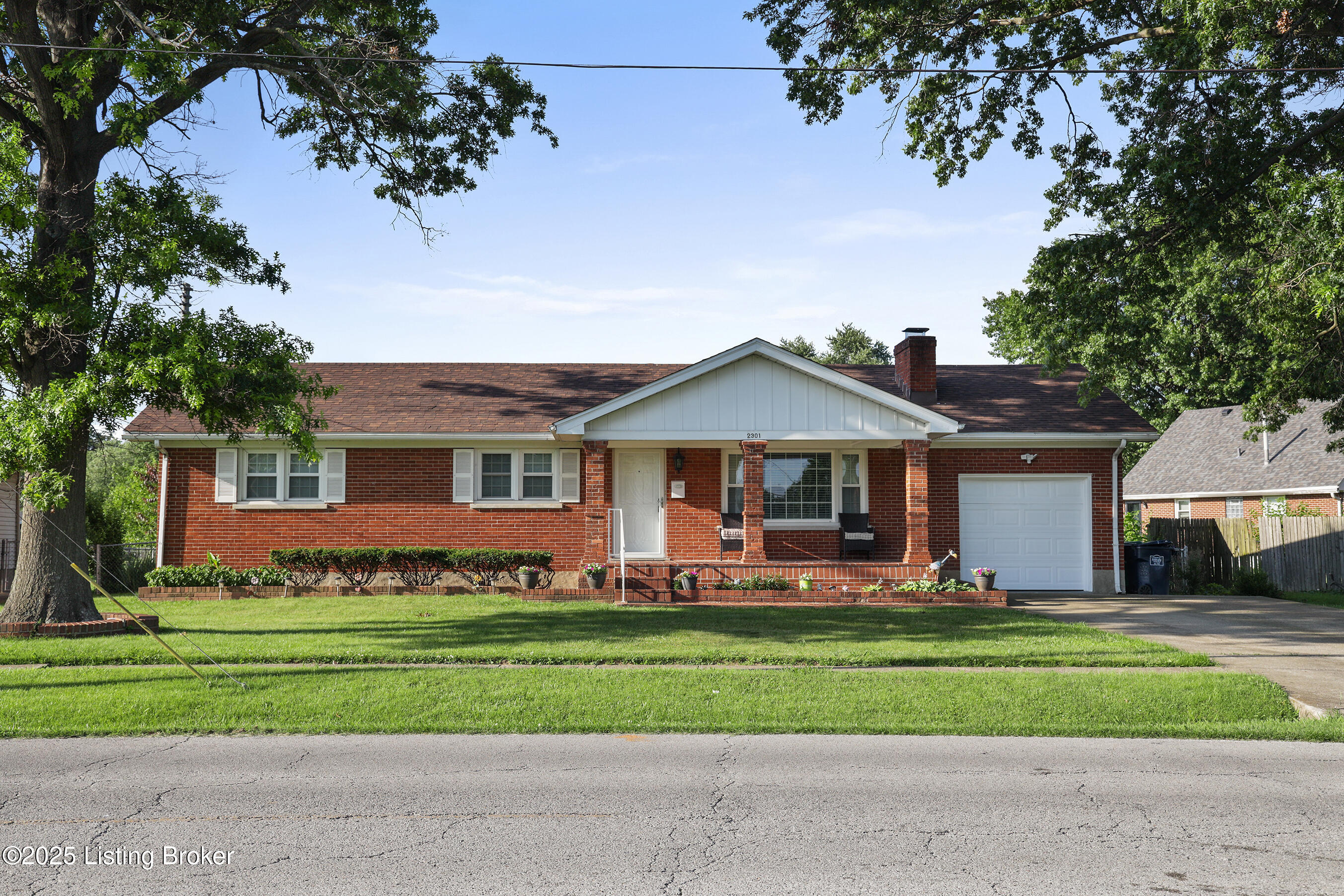 2301 Farnsley Rd