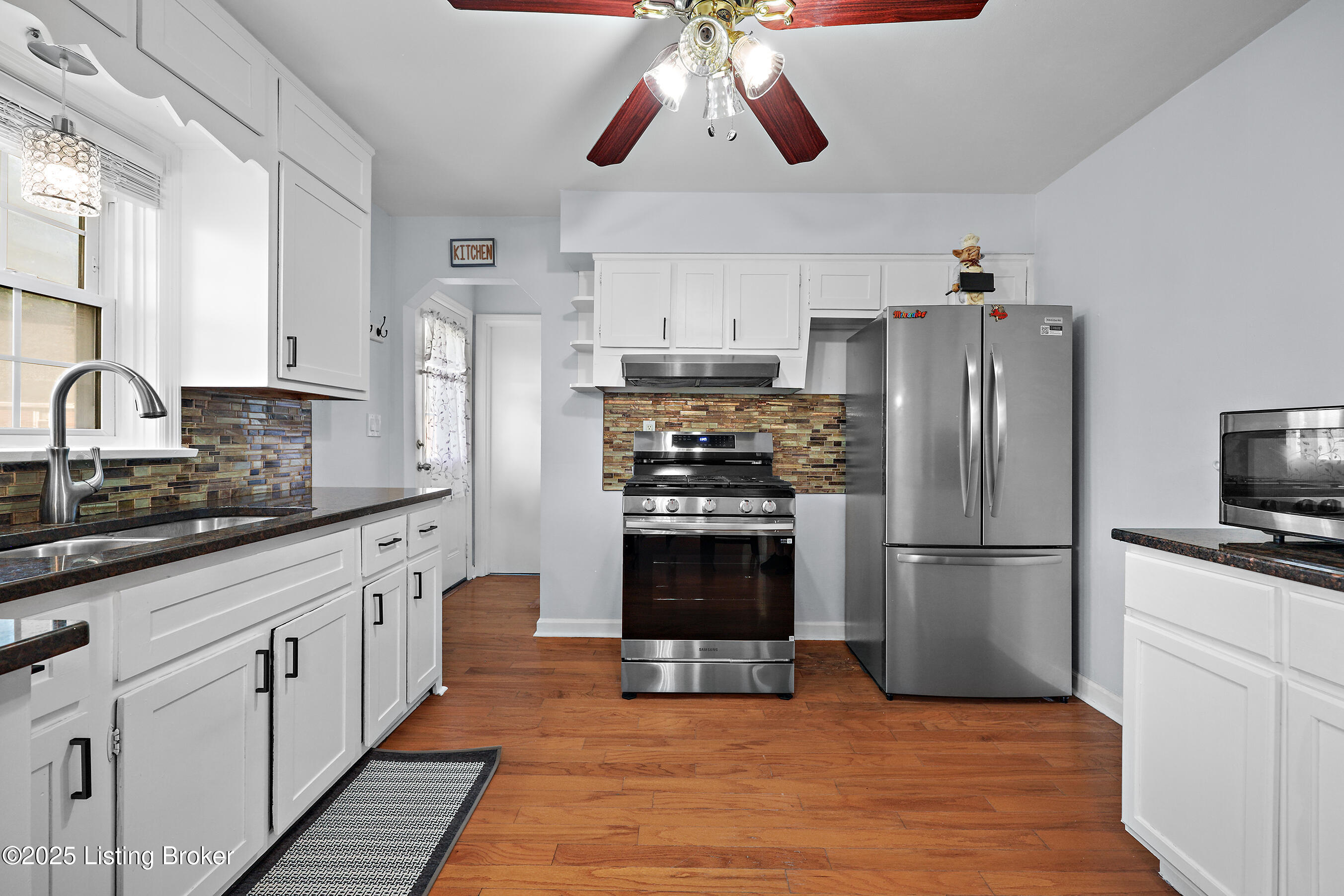 2301 Farnsley Rd