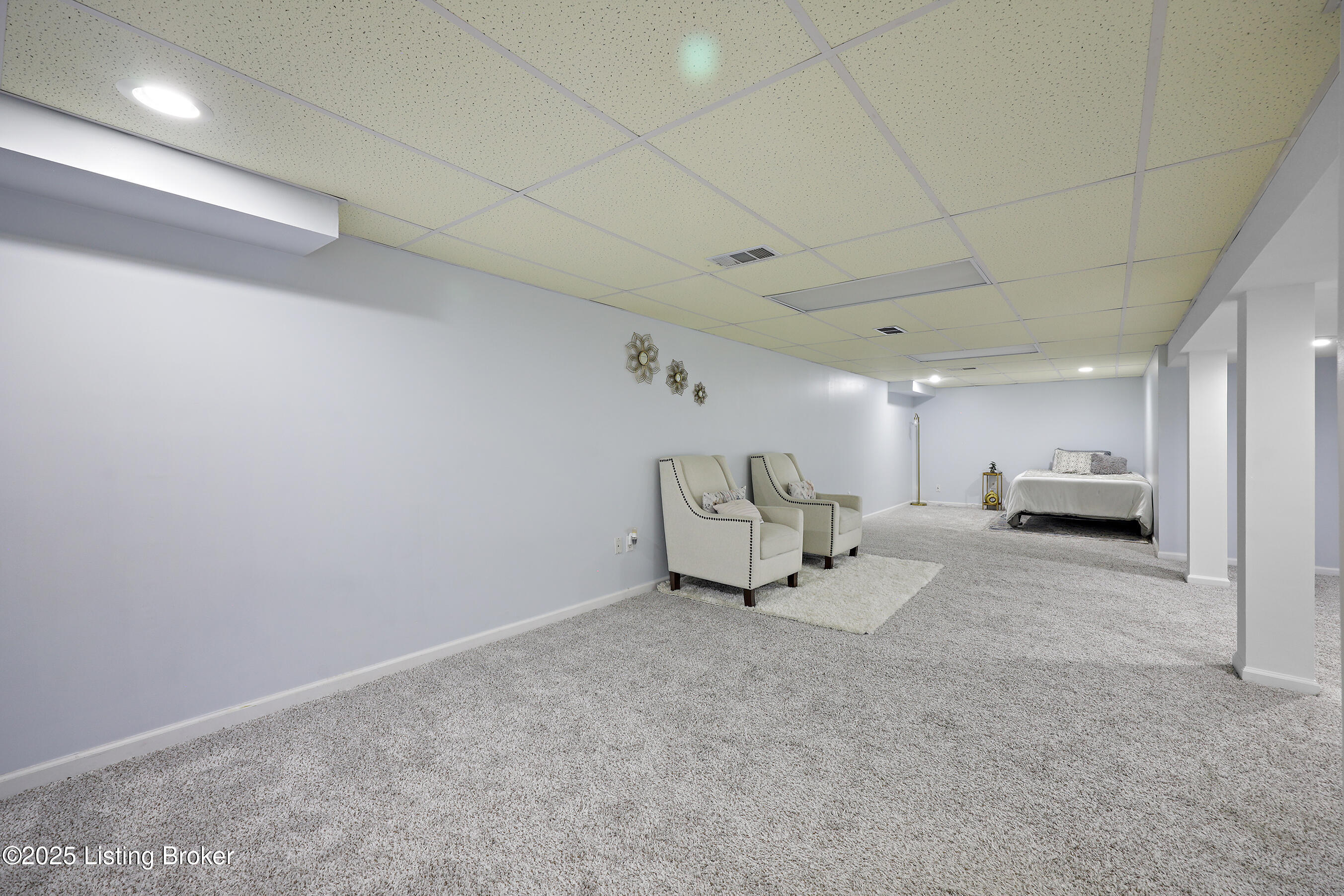 2301 Farnsley Rd