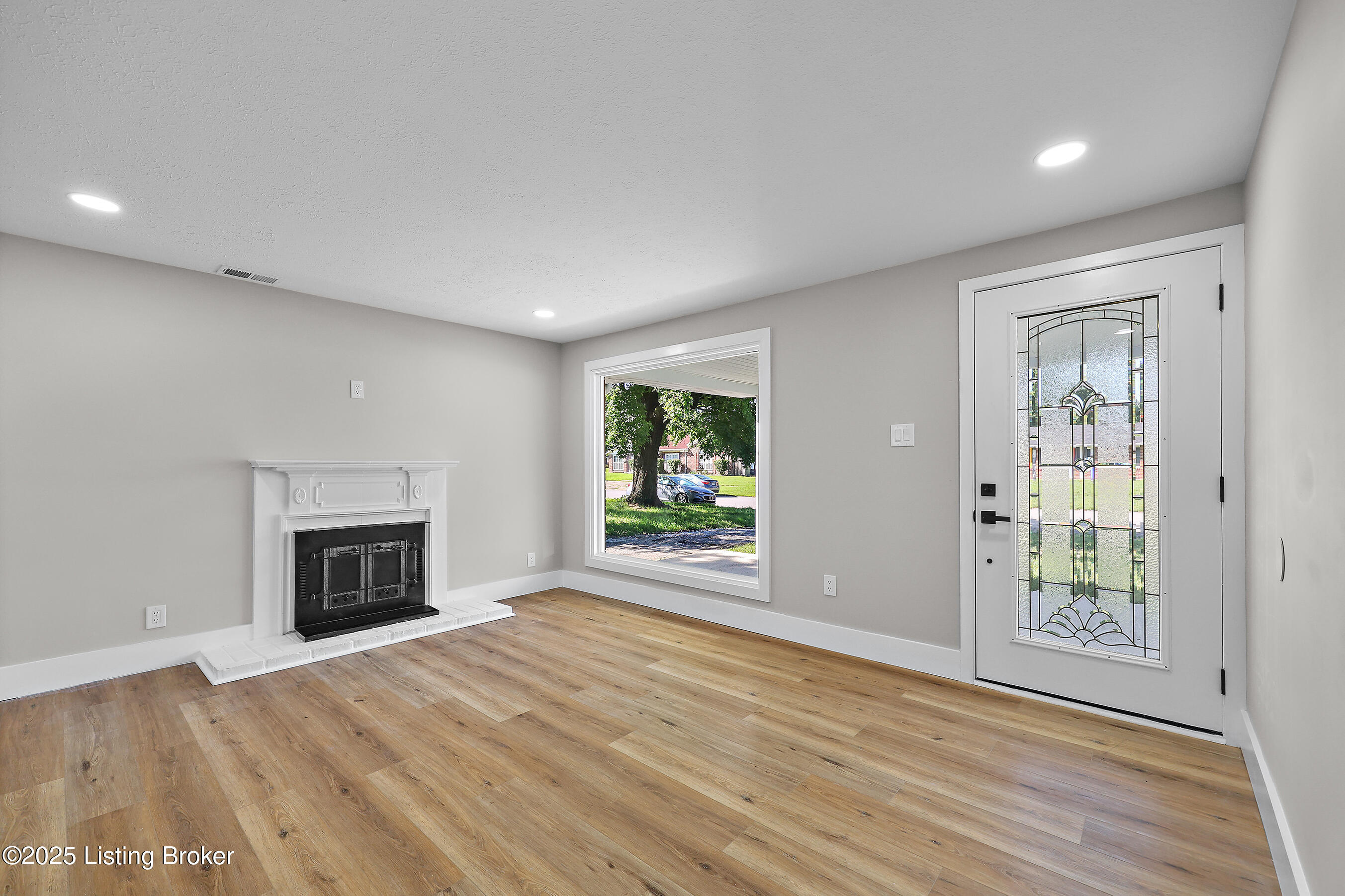 5509 Robinwood Rd