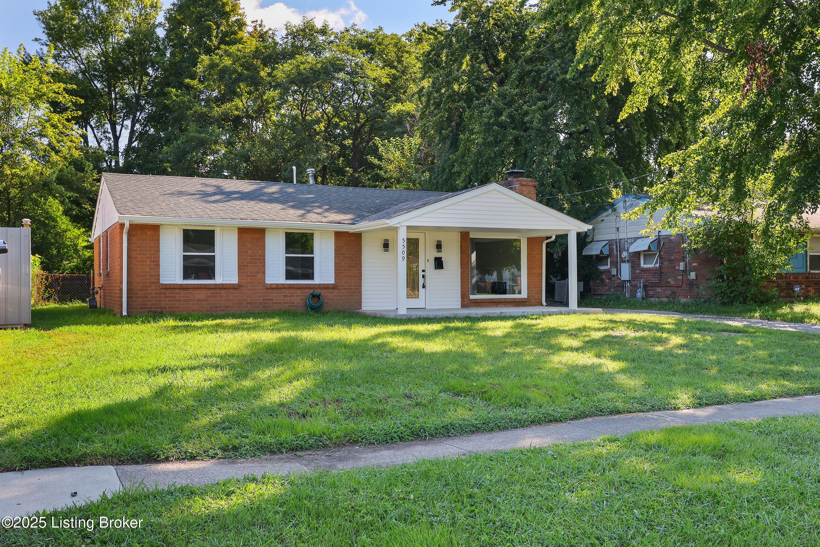 5509 Robinwood Rd
