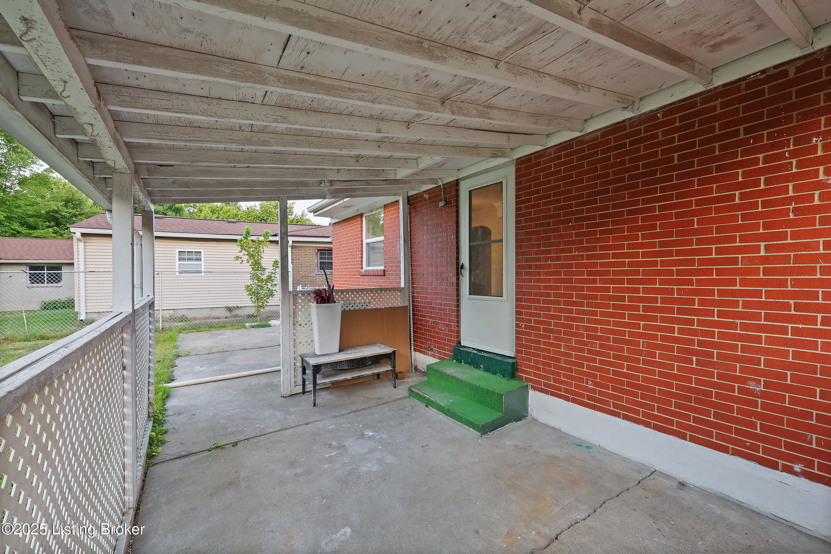 2503 Lamborne Blvd